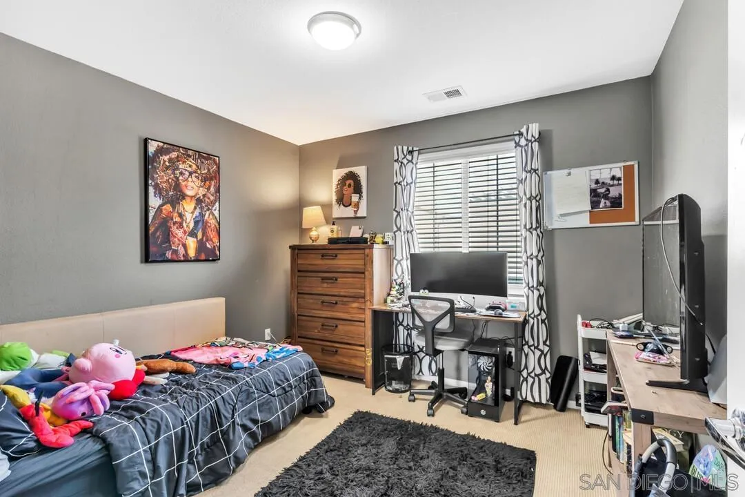 https://cdn.realtyfeed.com/cdn/127/260007029/a54ad364c5d7e882a5334339f2797854.webp