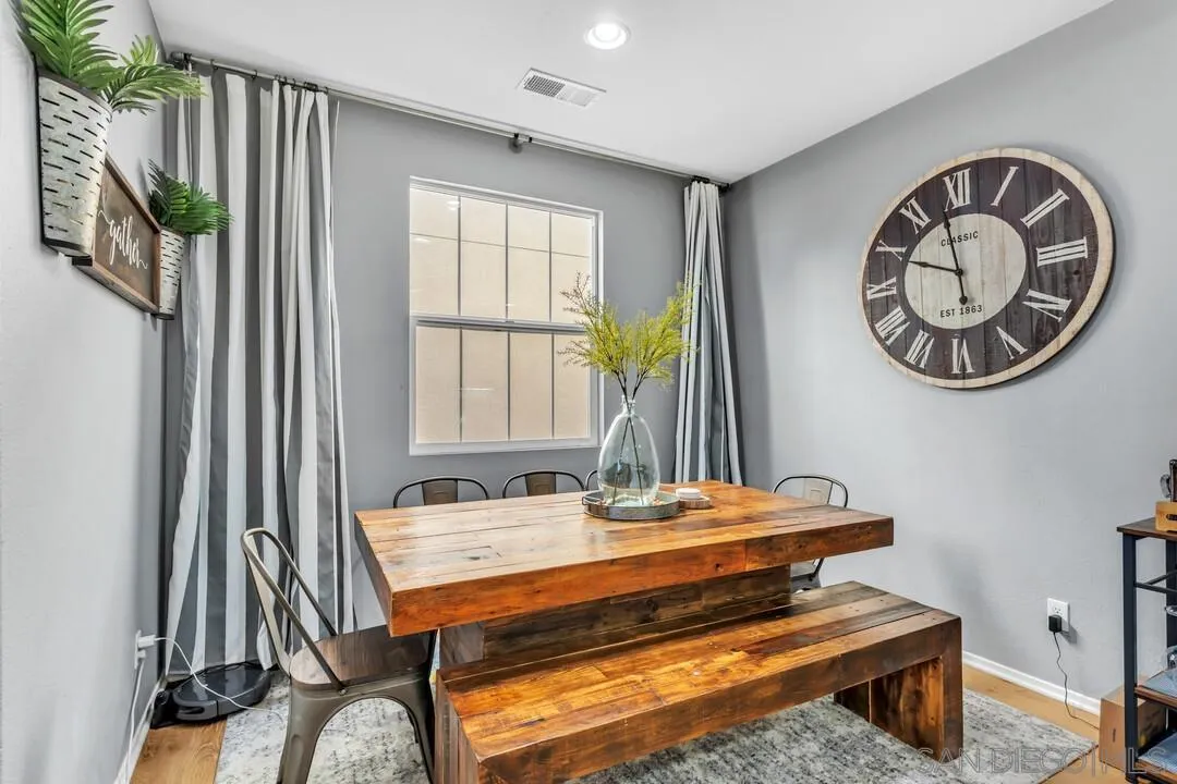https://cdn.realtyfeed.com/cdn/127/260007029/b4e4007a1a51b95b6c40a7a1552631e0.webp
