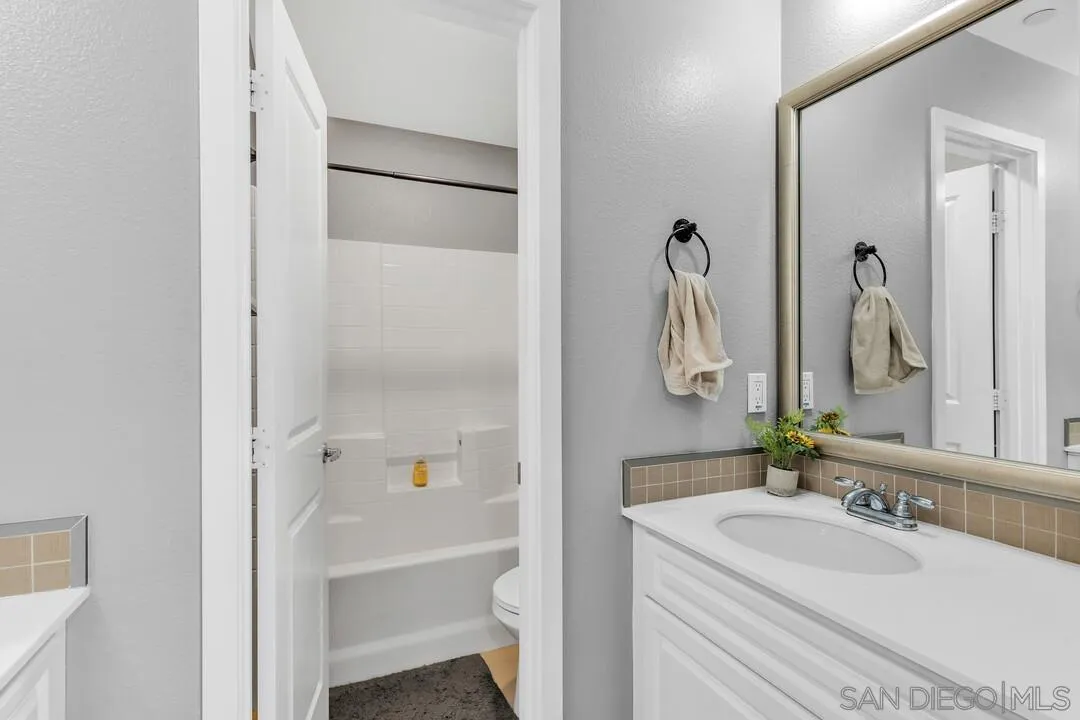 https://cdn.realtyfeed.com/cdn/127/260007029/e809f4f4c2d8ffaec02484b4d0c6d9da.webp