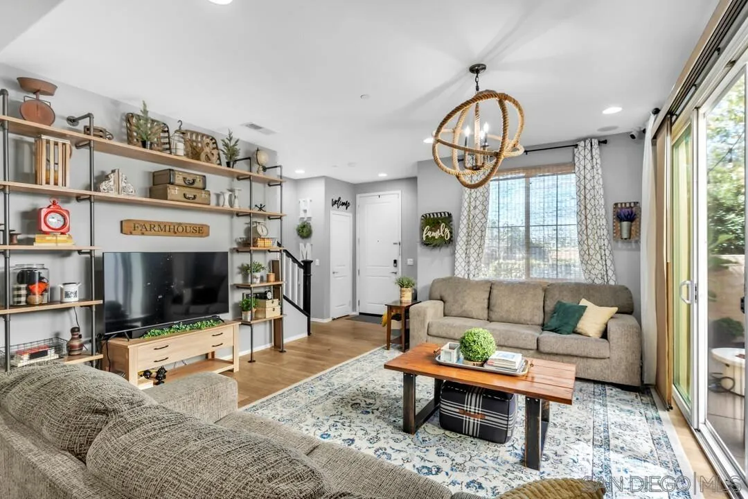 https://cdn.realtyfeed.com/cdn/127/260007029/f7a442b10e9404e3e02235ef3804dc18.webp