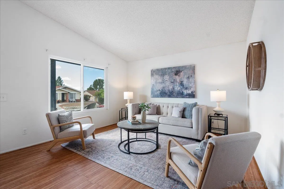 Photo #4: 260007033 Listing: Photo #4