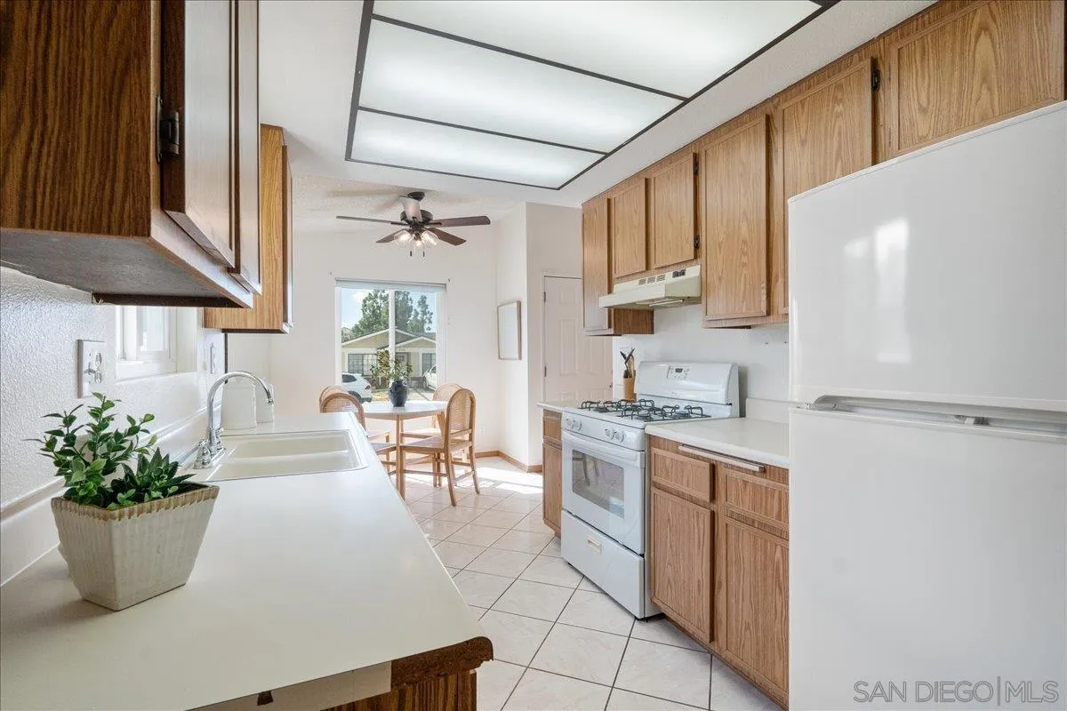 Photo #9: 260007033 Listing: Photo #9
