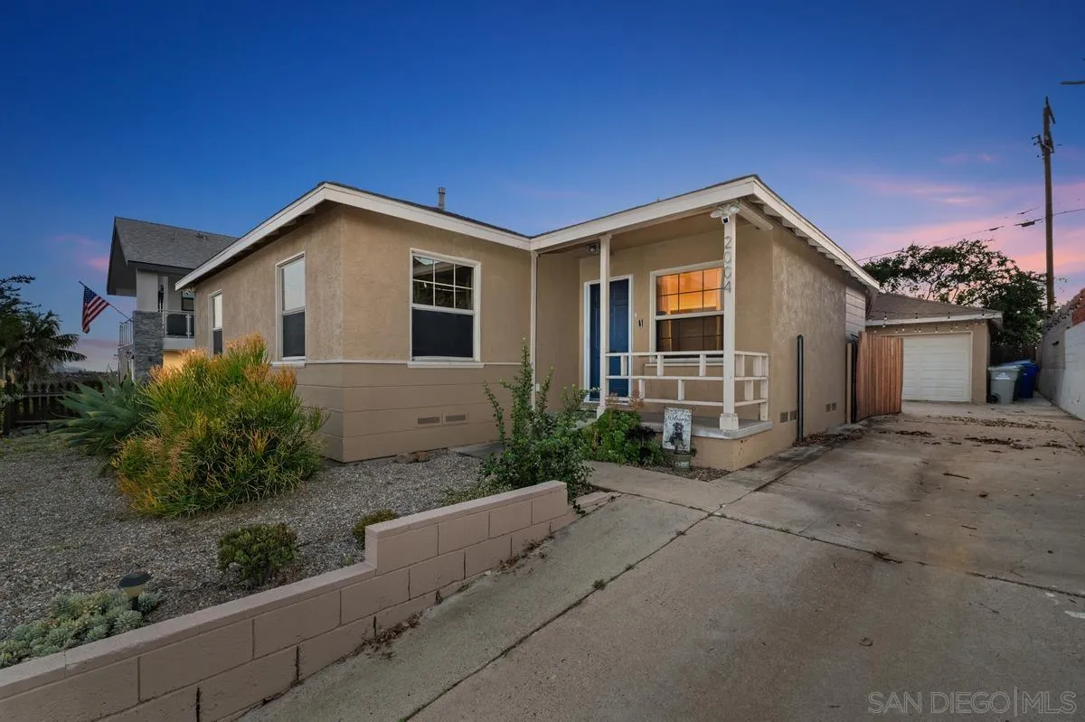 https://cdn.realtyfeed.com/cdn/127/260007037/829767611188e029bfddceabeb8b05ad.webp