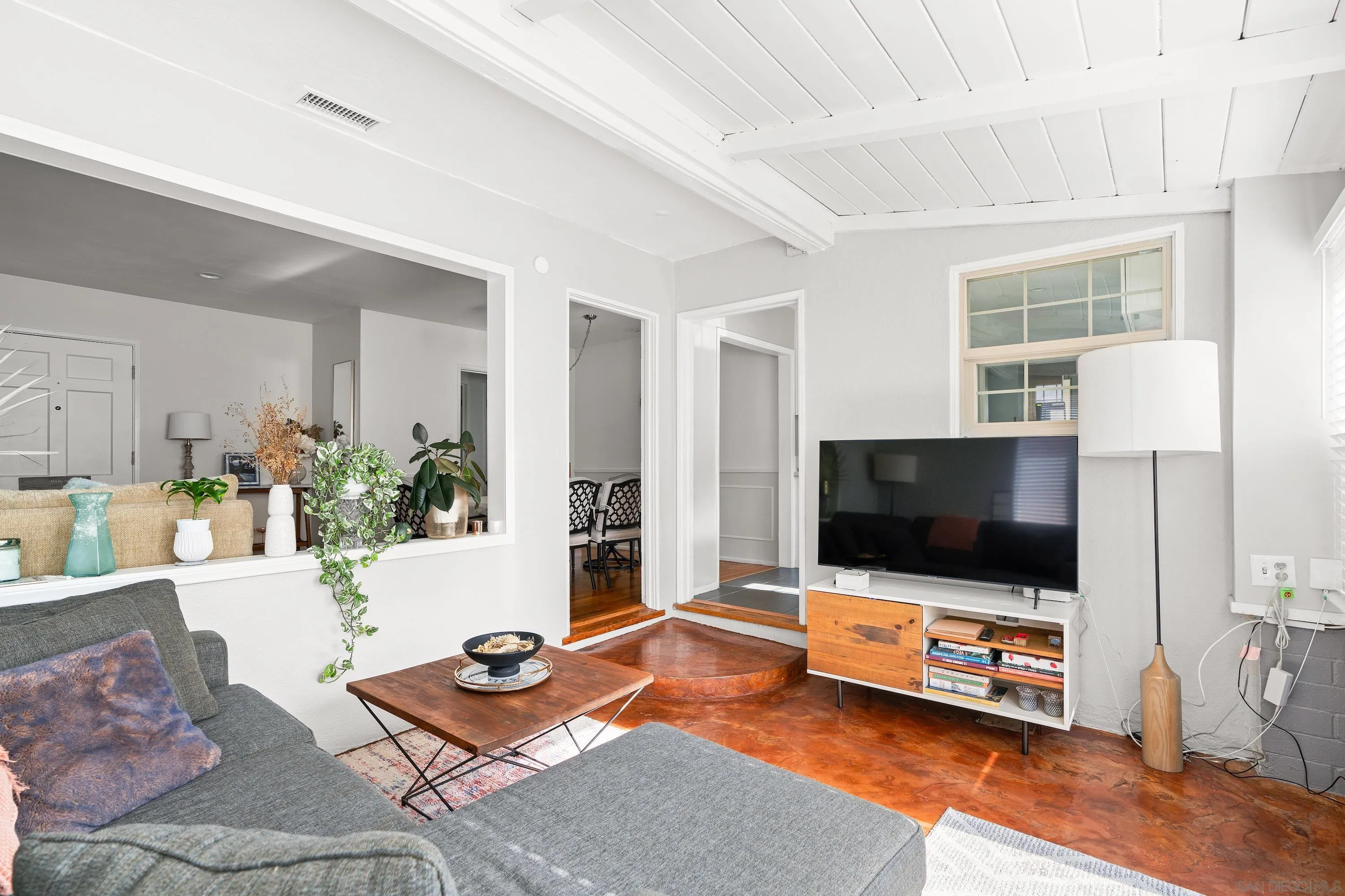 https://cdn.realtyfeed.com/cdn/127/260007037/85f561492cd954fa877c89ca990a6ffa.webp