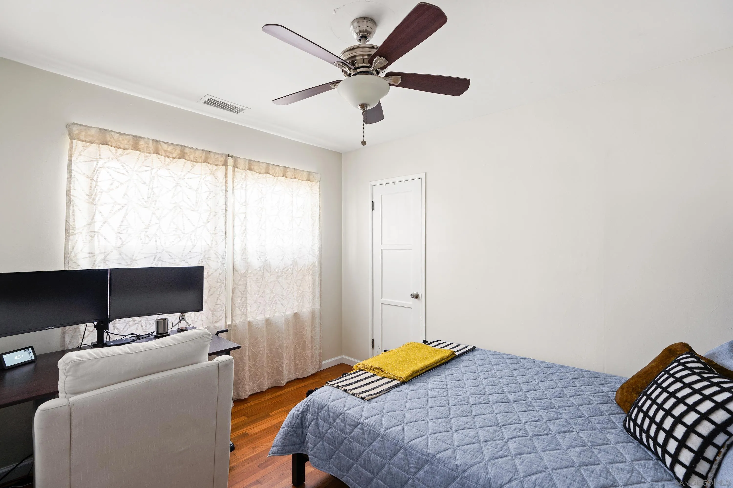 https://cdn.realtyfeed.com/cdn/127/260007037/ba80974ec84b51a07959af115263248a.webp