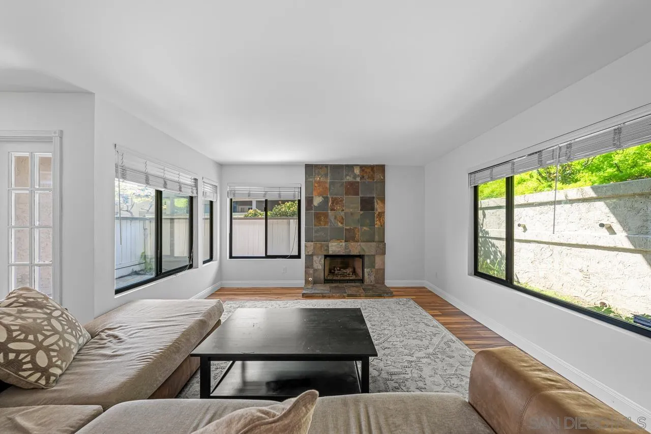 Photo #5: 260007039 Listing: Photo #5