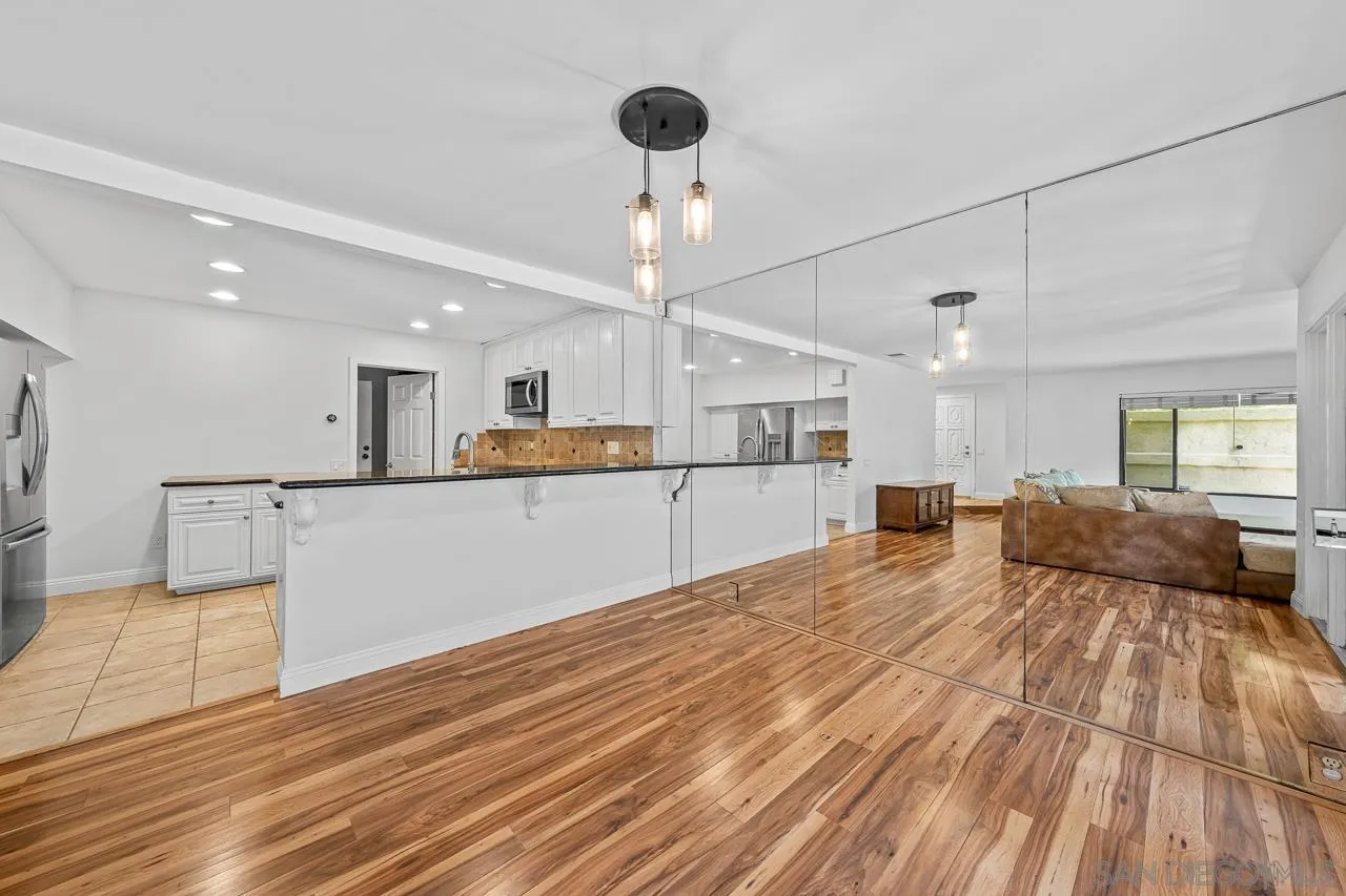 Photo #12: 260007039 Listing: Photo #12