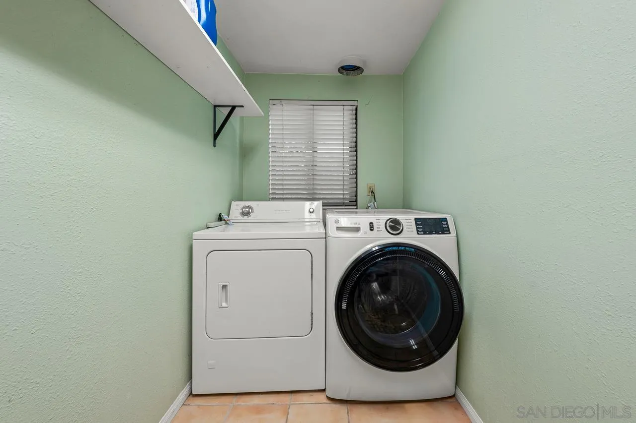 Photo #36: 260007039 Listing: Photo #36