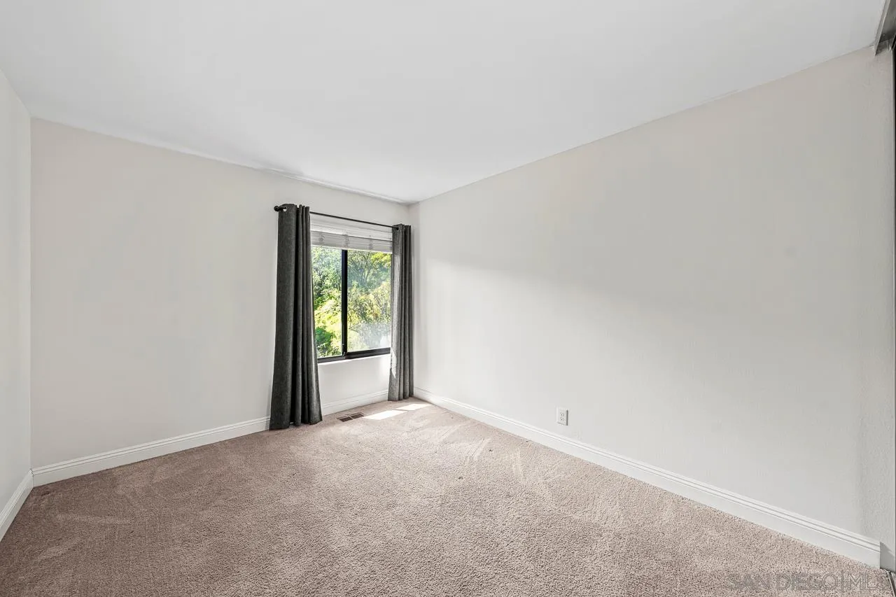 Photo #31: 260007039 Listing: Photo #31