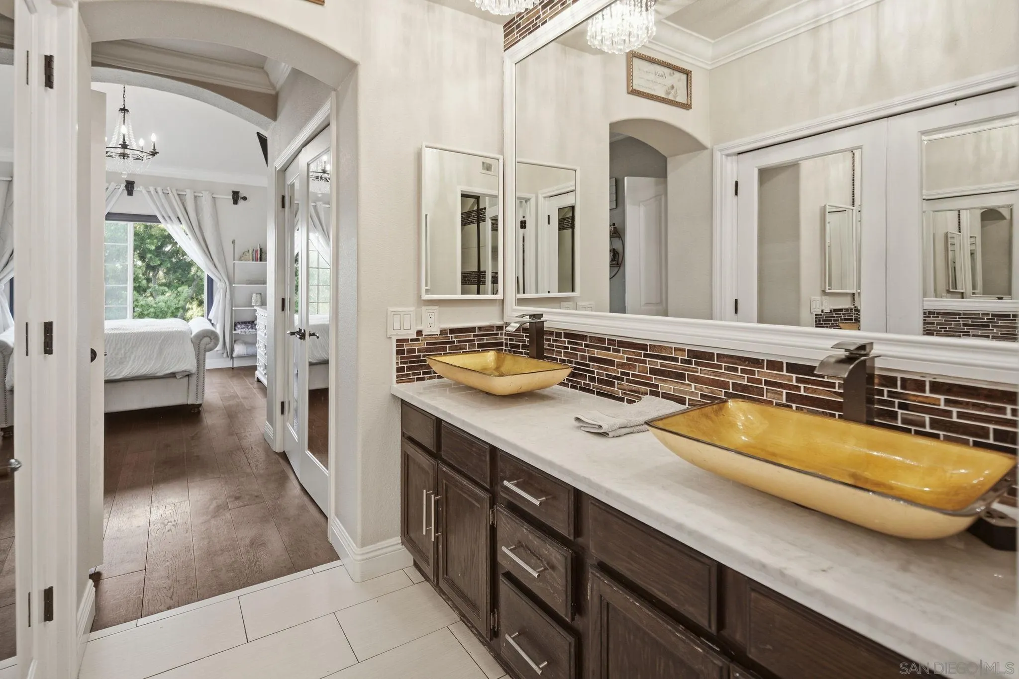 Photo #15: 260007041 Listing: Photo #15