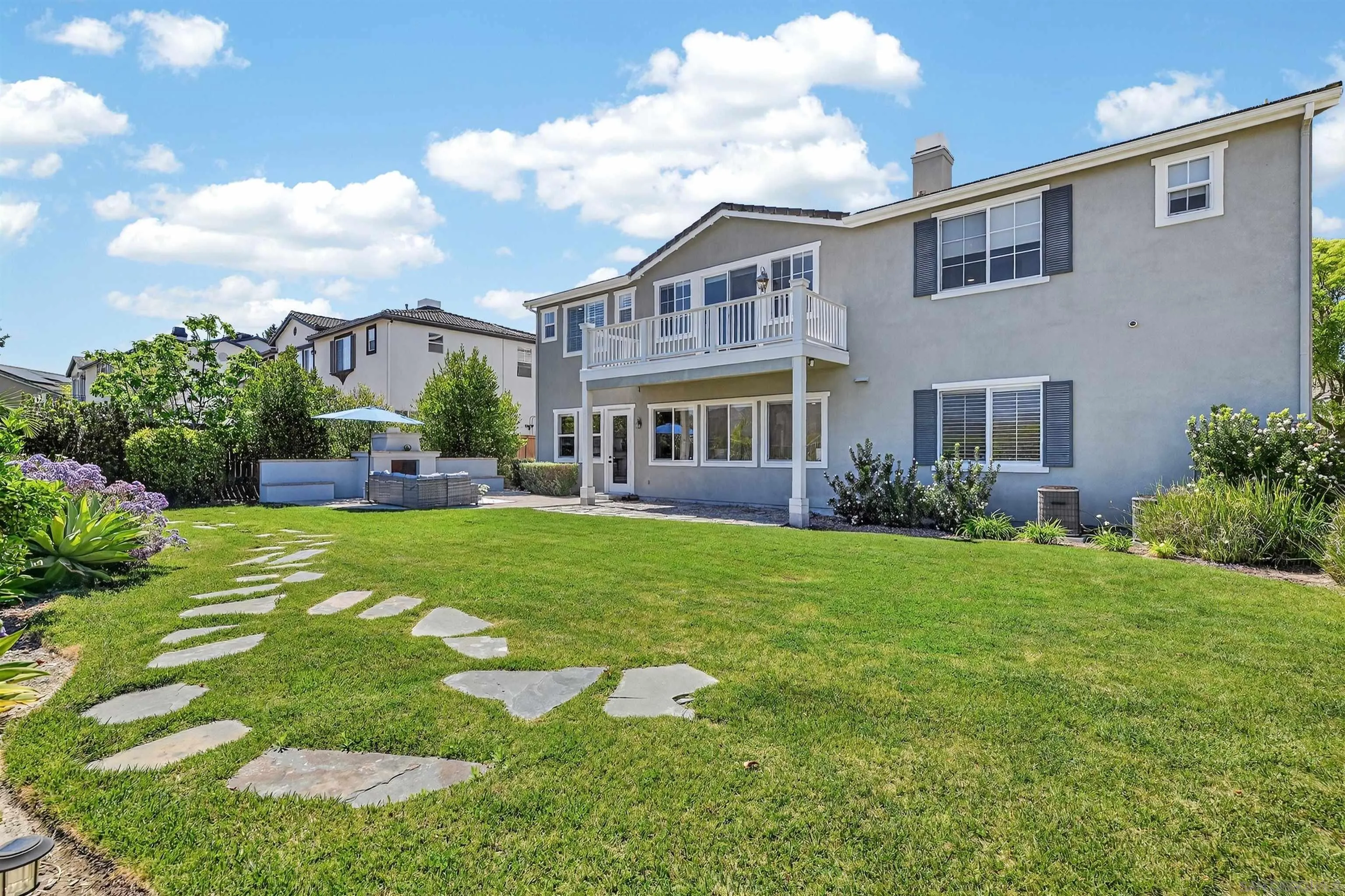 https://cdn.realtyfeed.com/cdn/127/260007042/8a7244abb85cdd819288384b63505fa5.webp