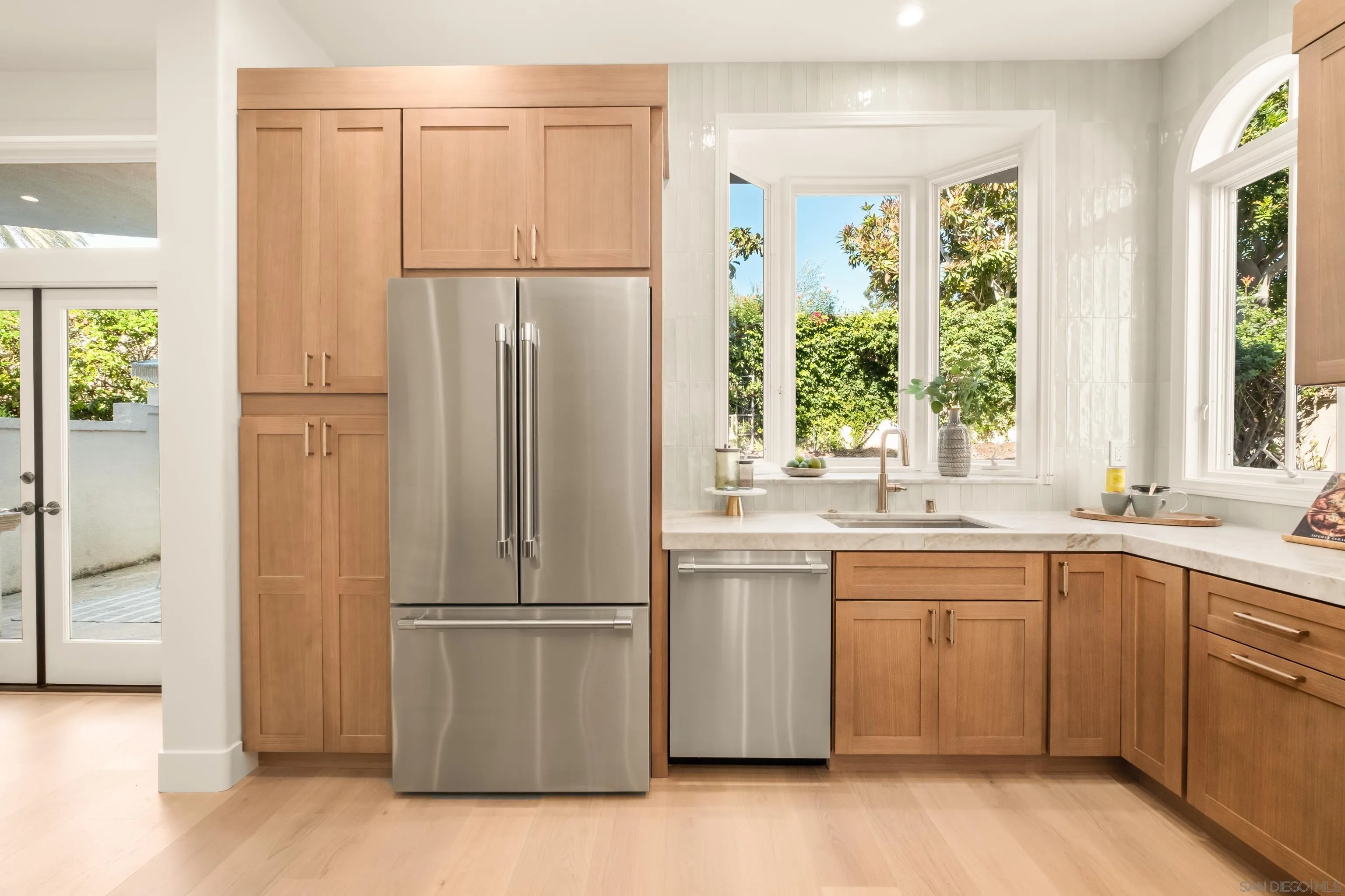 https://cdn.realtyfeed.com/cdn/127/260007044/c00b0978849a872a7dfee39045b587ec.webp
