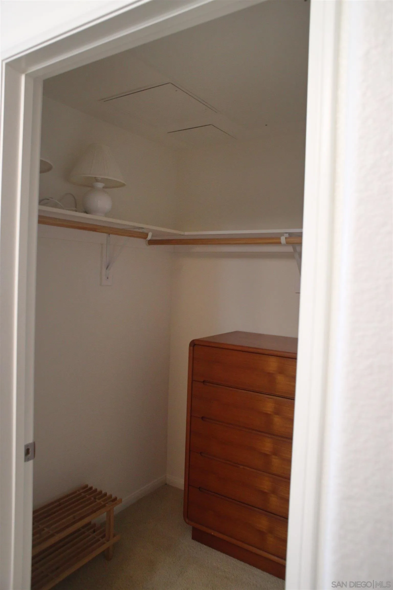 Photo #15: 260007052 Listing: Photo #15