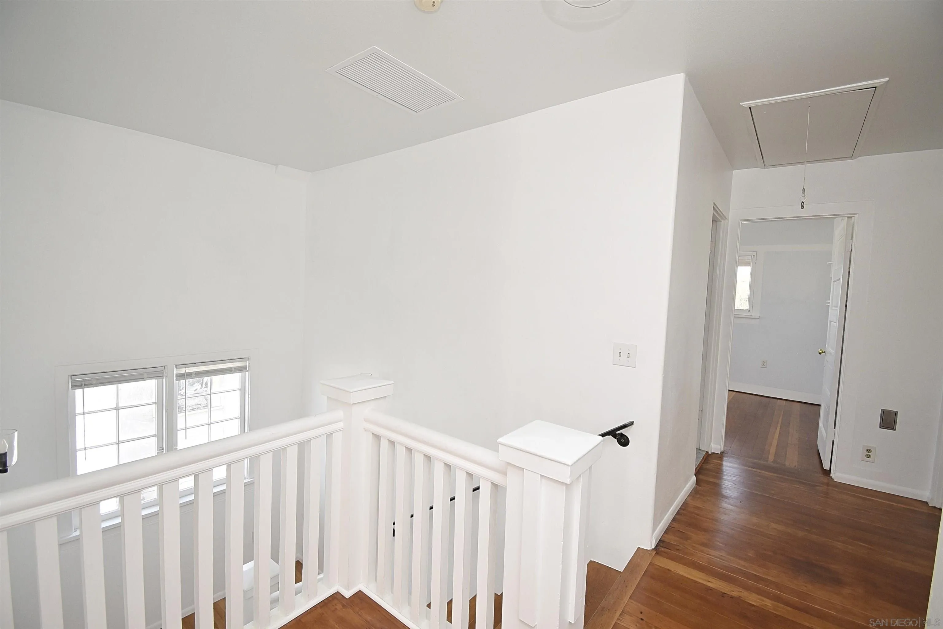 https://cdn.realtyfeed.com/cdn/127/260007057/adaf3782a81abc41901b6b15bbde868e.webp