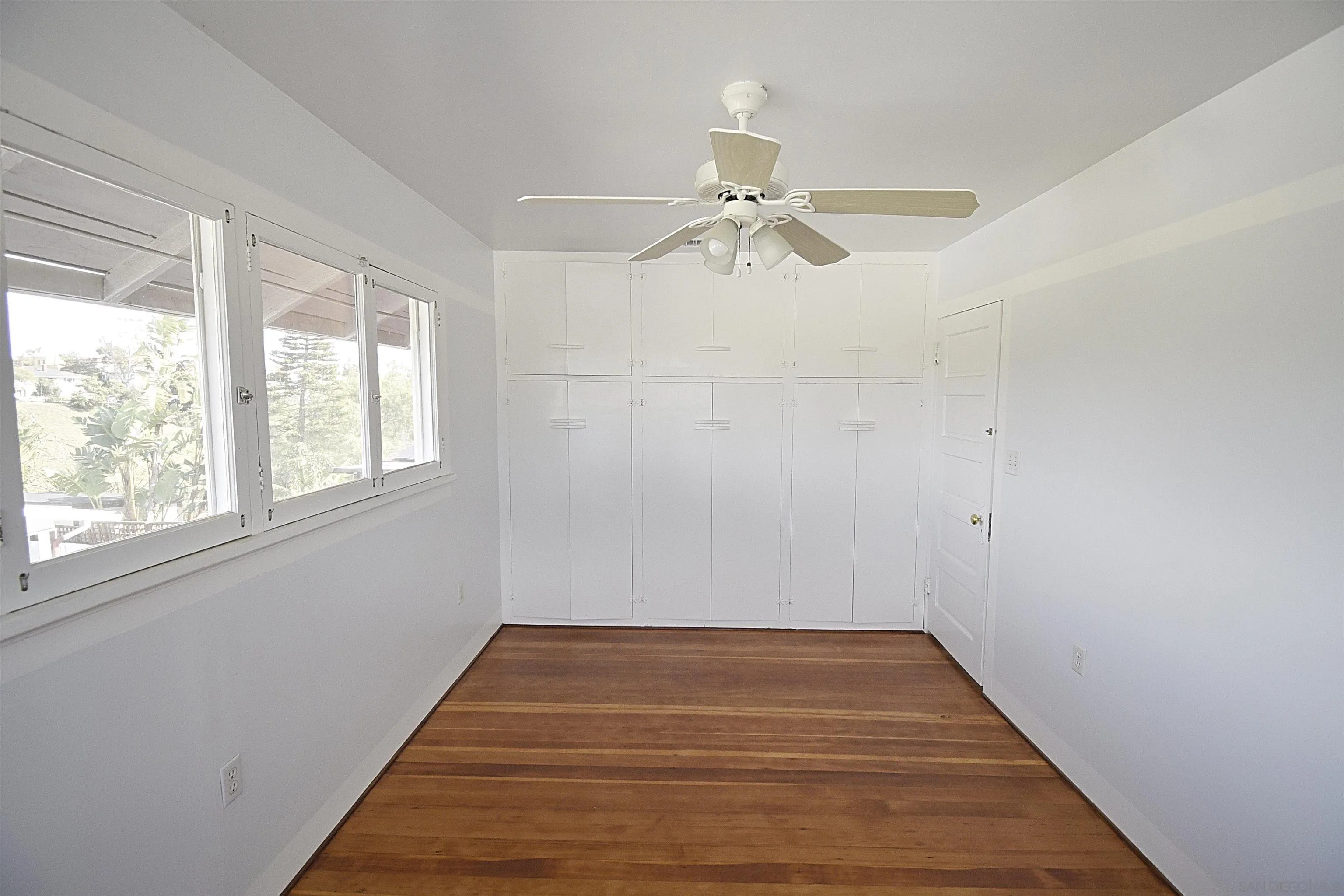 https://cdn.realtyfeed.com/cdn/127/260007057/b6adbfce25453eb351b86ca2fb179768.webp