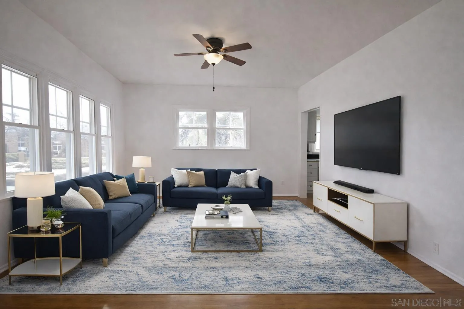 https://cdn.realtyfeed.com/cdn/127/260007057/bfc5d561bec7926a42a03a156ba1ee3d.webp