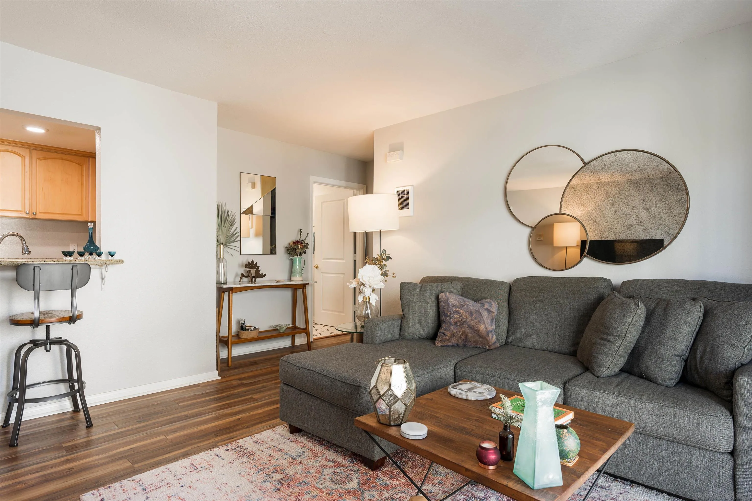 Photo #8: 260007067 Listing: Photo #8