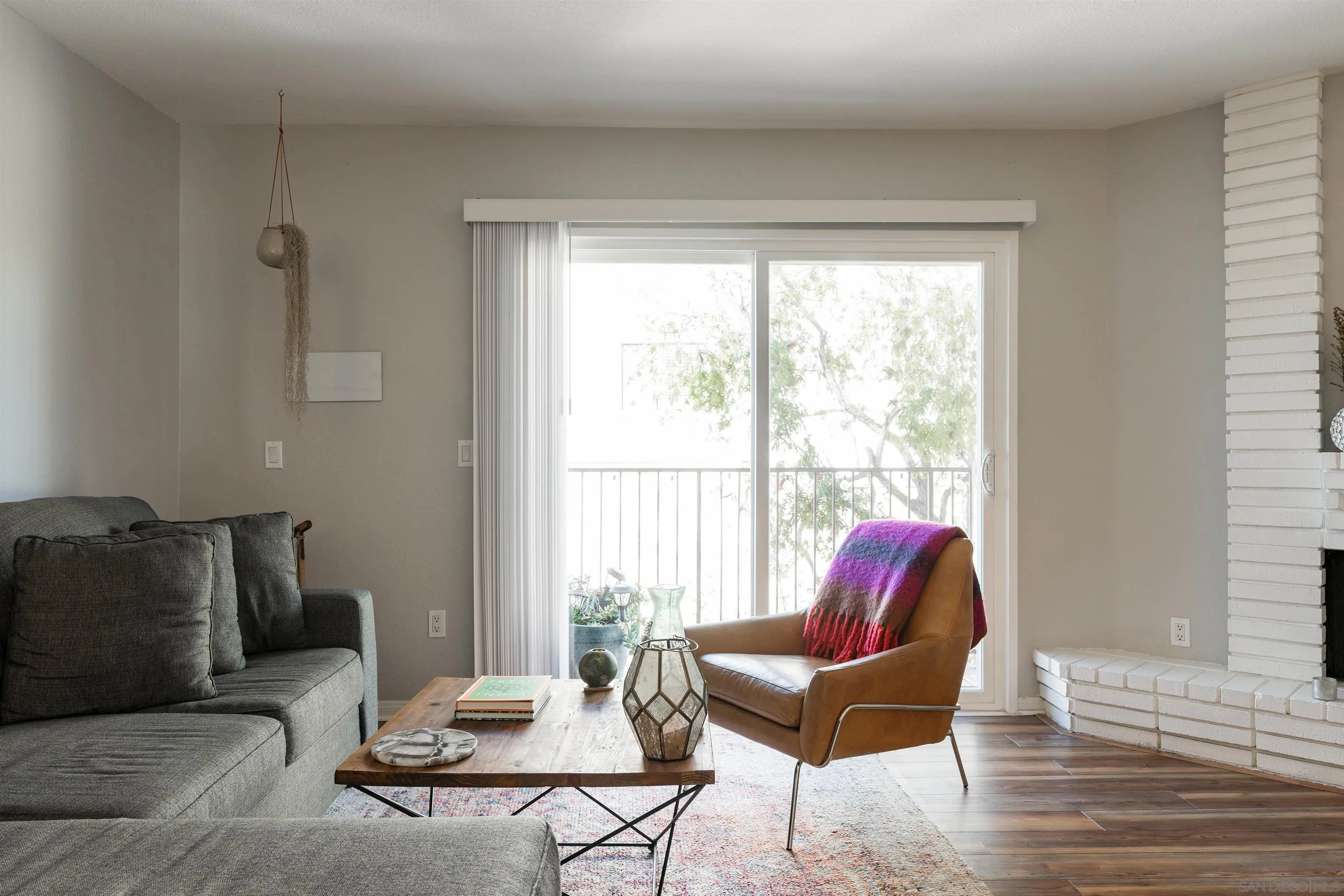 Photo #1: 260007067 Listing: Photo #1