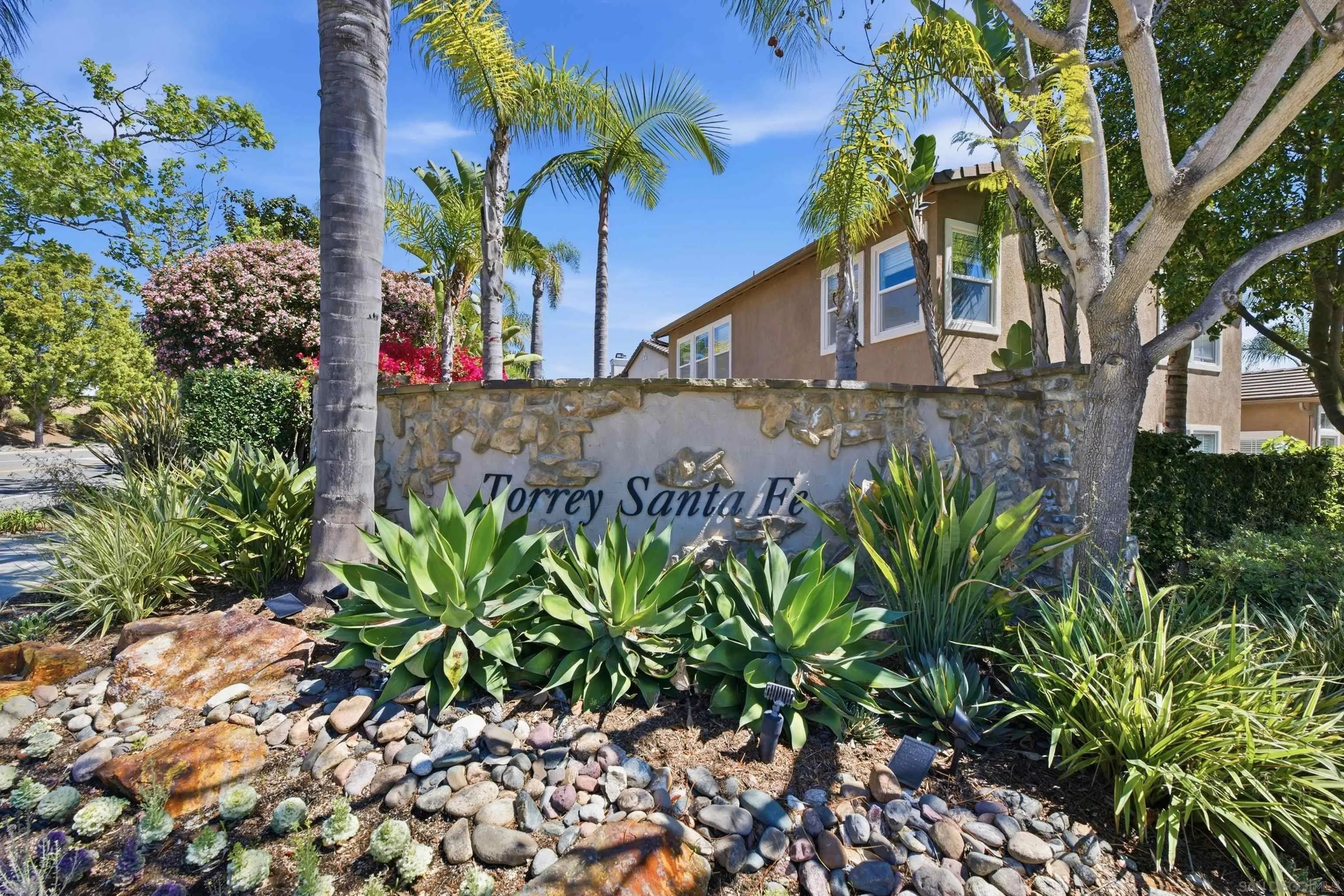 https://cdn.realtyfeed.com/cdn/127/260007068/6f584a060292c421e90abb0da8c50834.webp