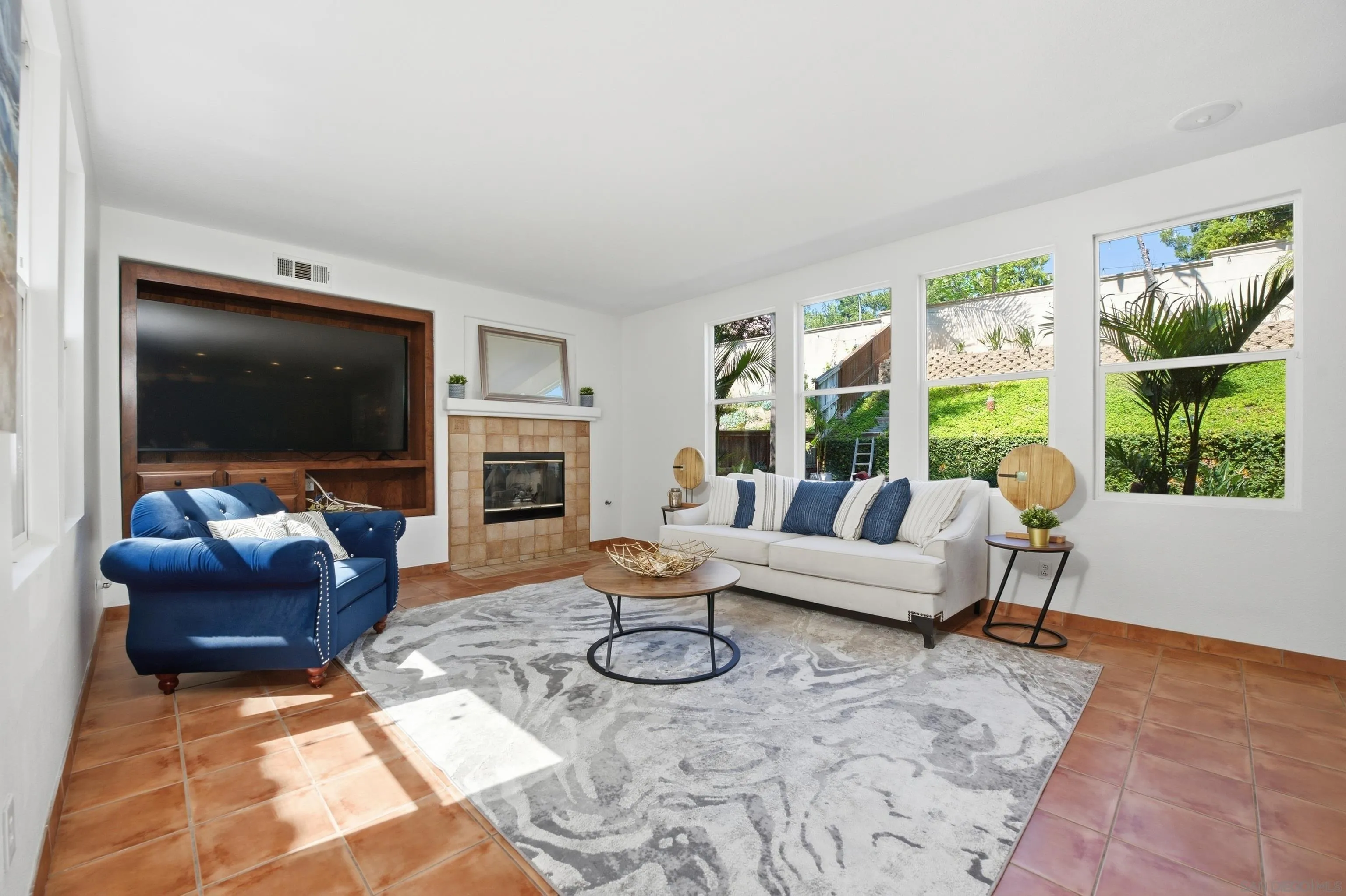 https://cdn.realtyfeed.com/cdn/127/260007068/e2de6a416266ba51e5e10ebc65831bfd.webp