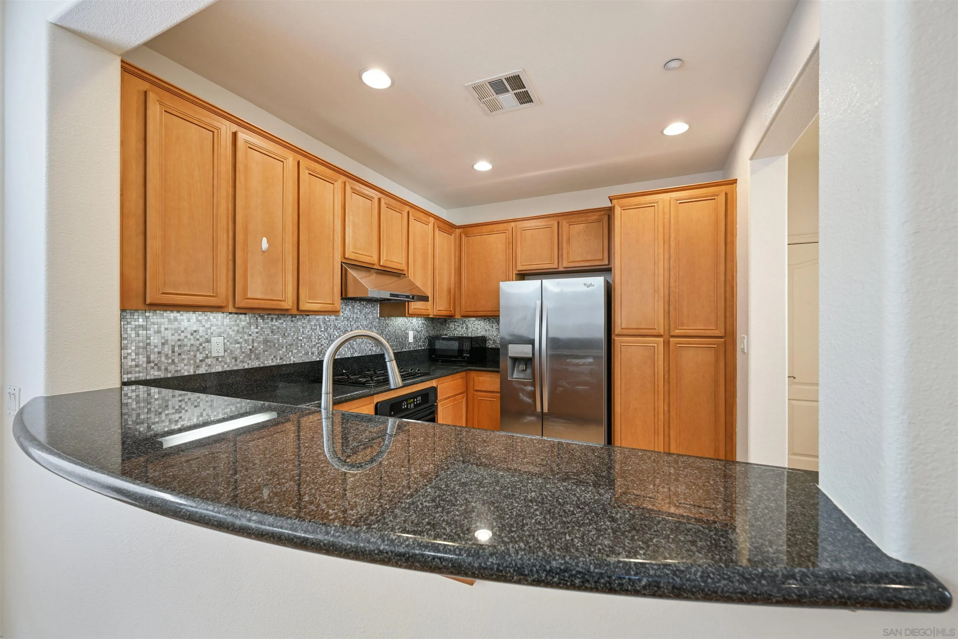 https://cdn.realtyfeed.com/cdn/127/260007069/13633ab978ecd7d069865e6ab0518d26.webp