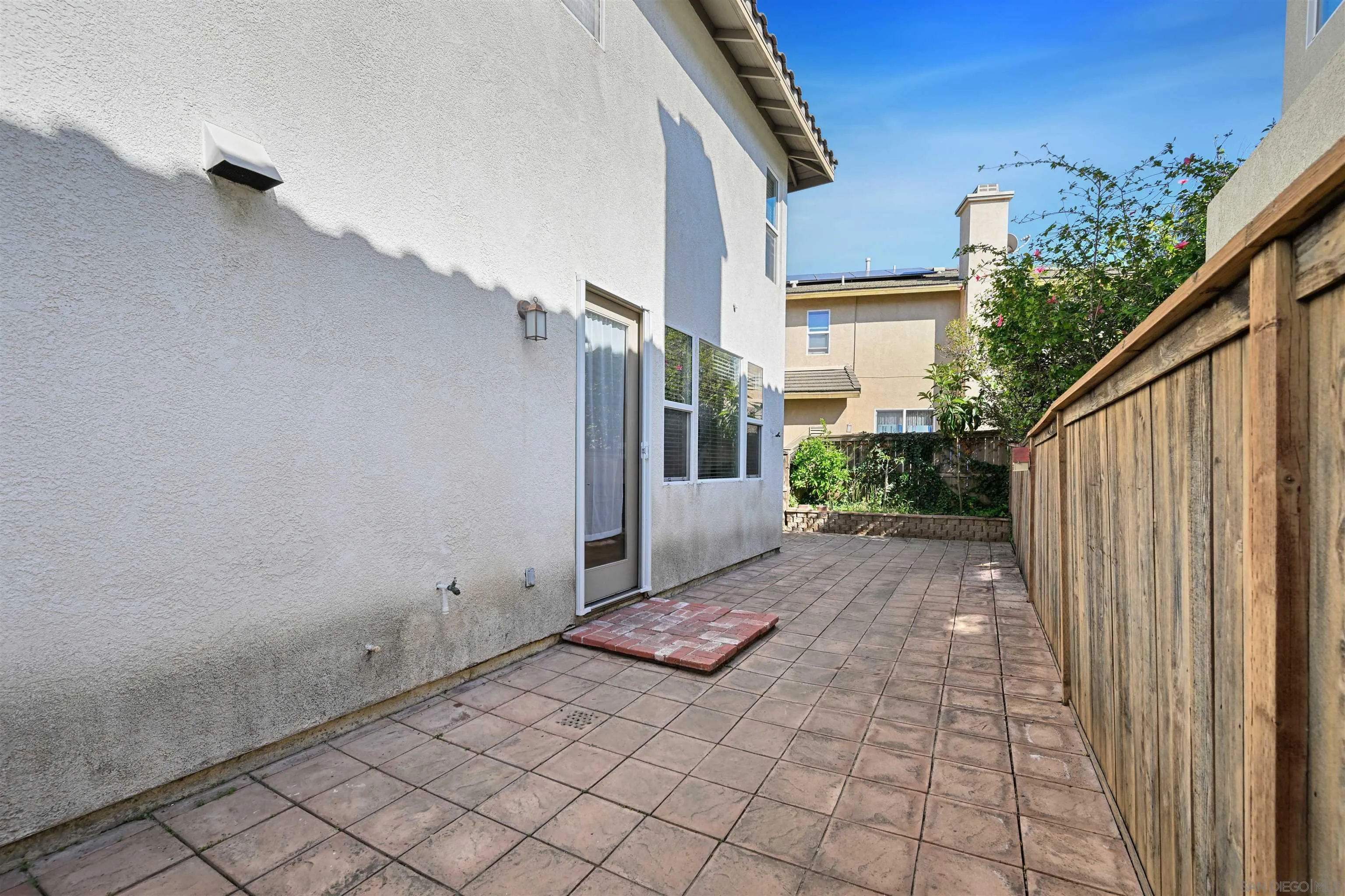 https://cdn.realtyfeed.com/cdn/127/260007069/2779703ae36e0e2aa33524c18933b8eb.webp