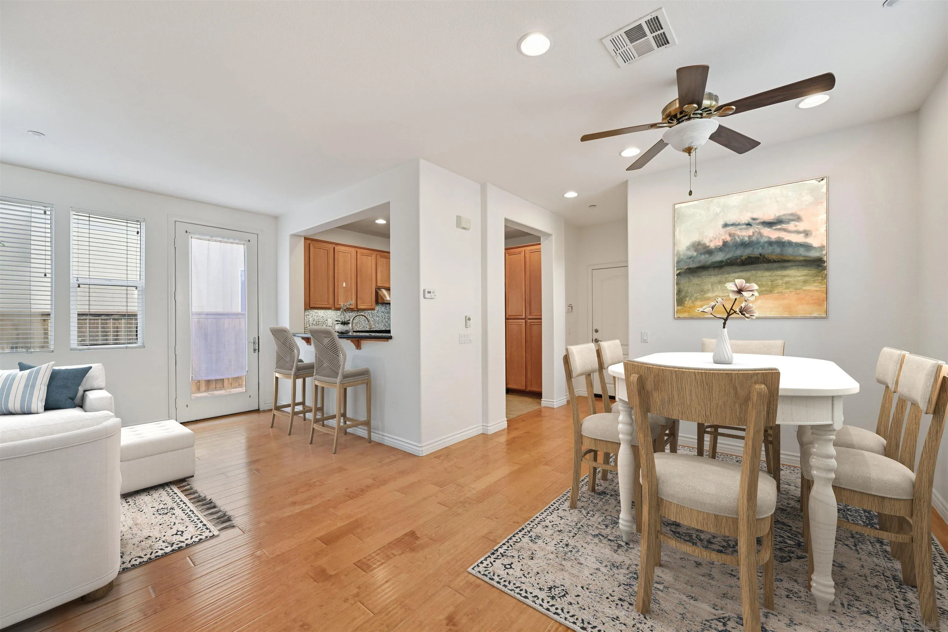 https://cdn.realtyfeed.com/cdn/127/260007069/adf0d966ff0d5651b5e86d5e3a288b1e.webp