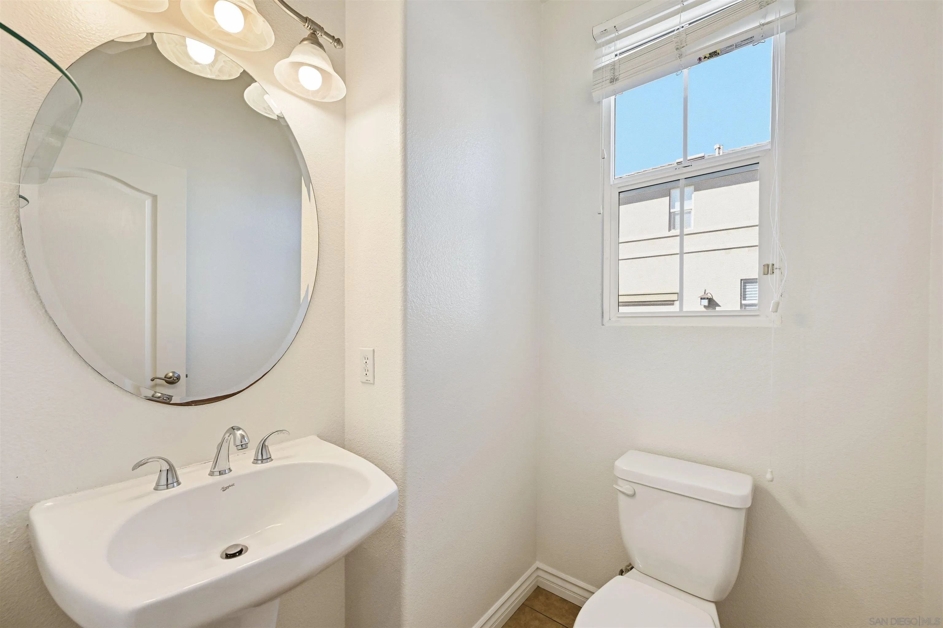 https://cdn.realtyfeed.com/cdn/127/260007069/b6a4c091f21c39c9295678658c3ddee7.webp