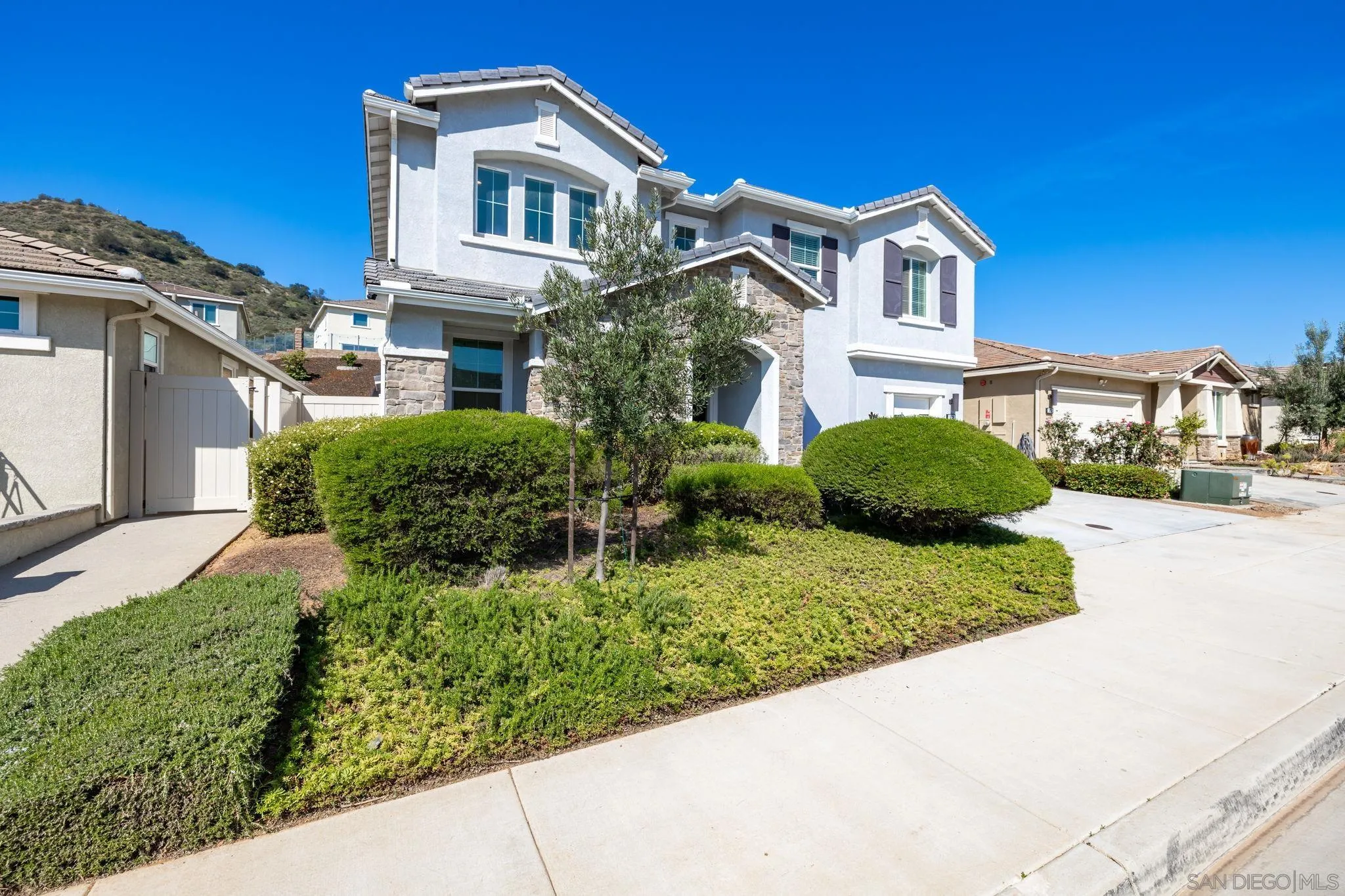 3029 Via De Todos Santos, Fallbrook, CA 92028 - Photo 4 of 50, Fallbrook, CA