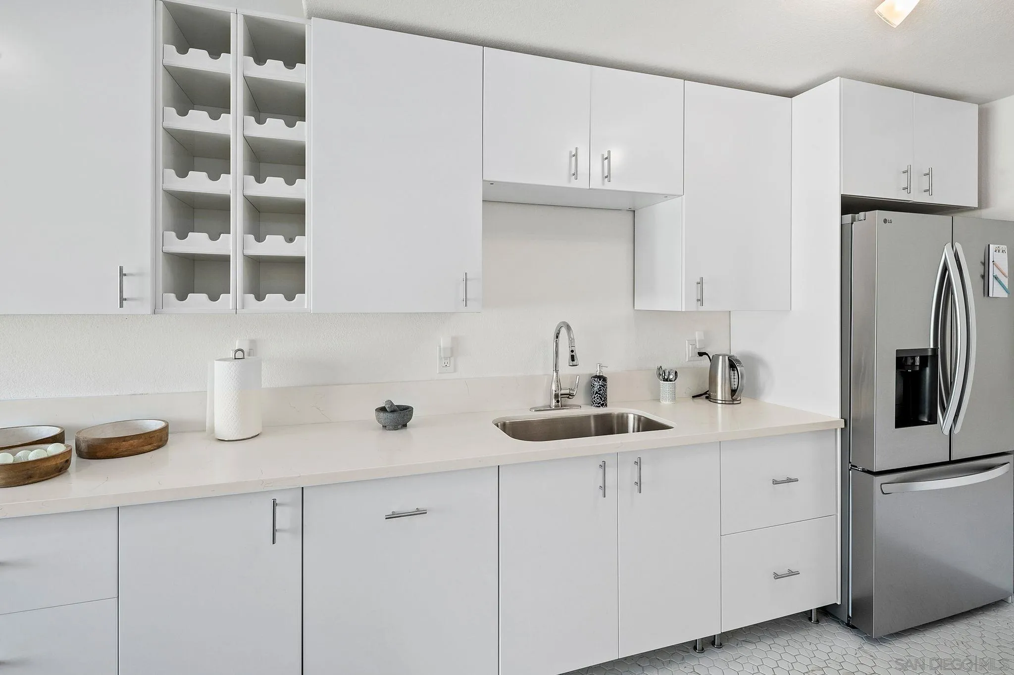 Photo #3: 260007075 Listing: Photo #3