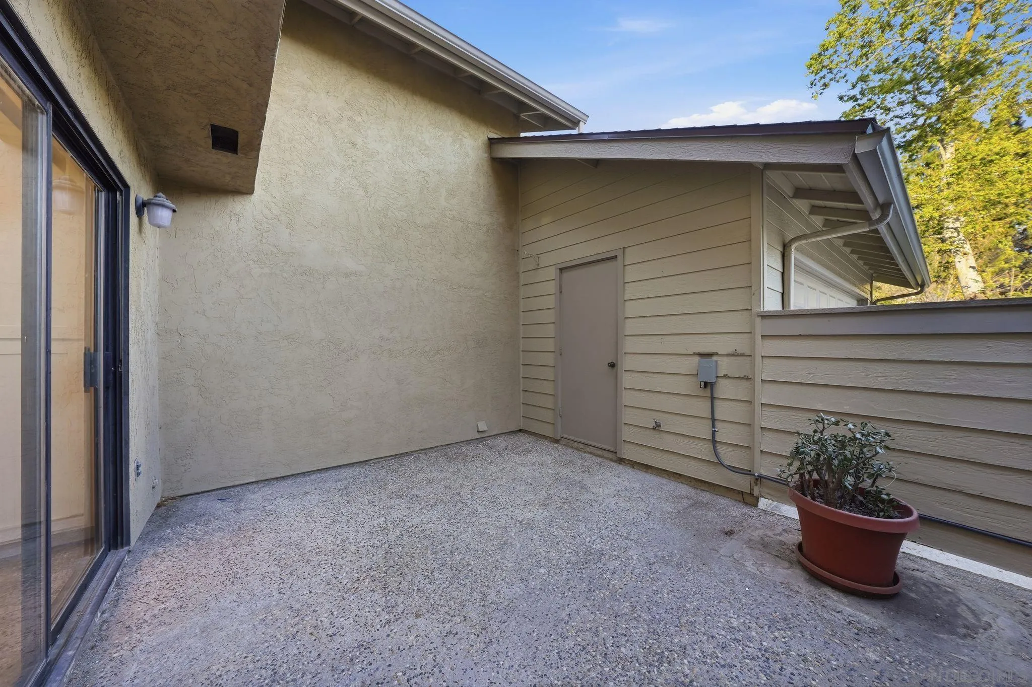 https://cdn.realtyfeed.com/cdn/127/260007077/8dc47306d4c1f819dc30453678b6a5cc.webp