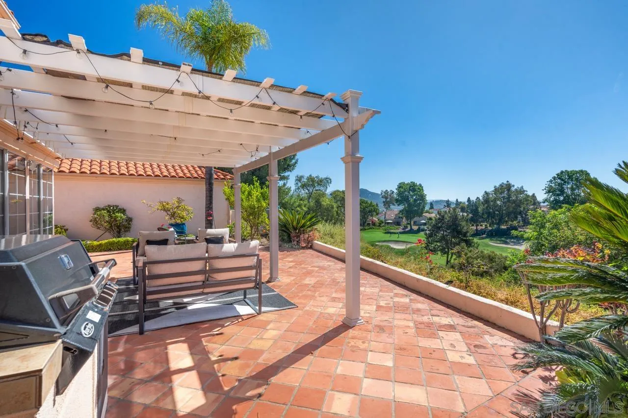 https://cdn.realtyfeed.com/cdn/127/260007087/82cabecdaaab916dd0656fd0c561e54d.webp