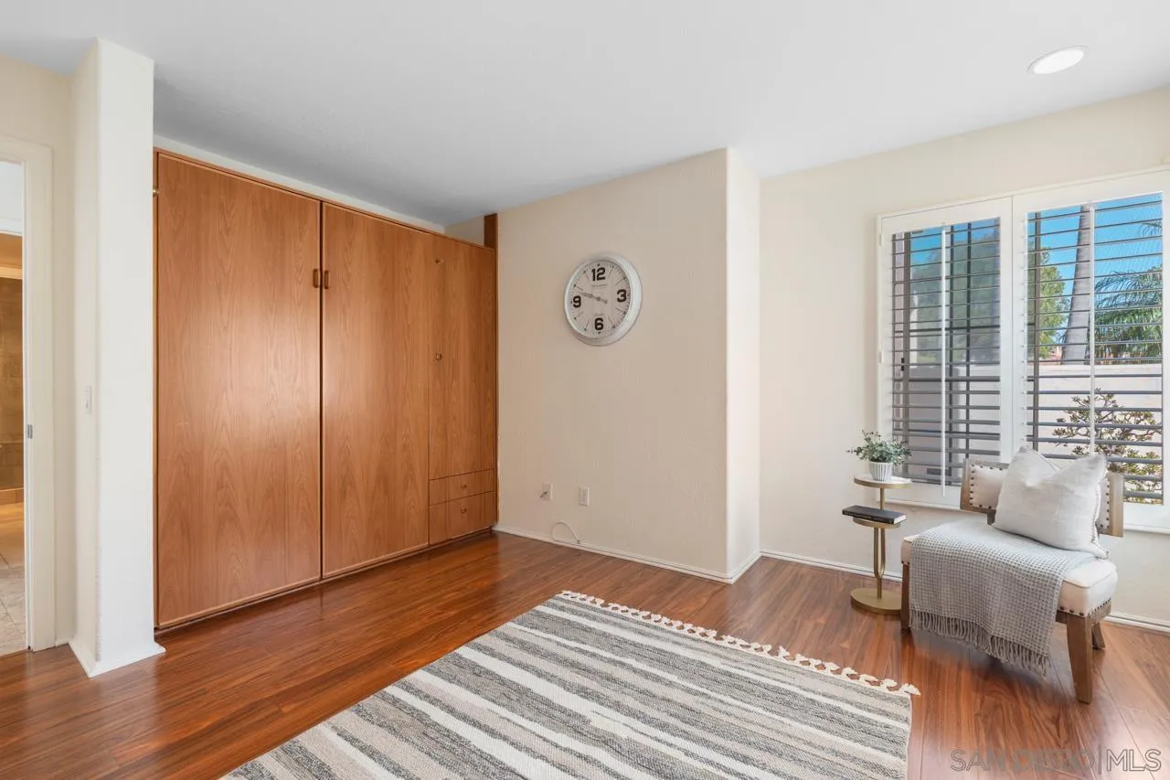 https://cdn.realtyfeed.com/cdn/127/260007087/b19482fbb0ef43ff369d733e18f53ea8.webp