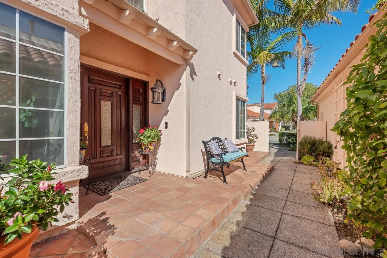 https://cdn.realtyfeed.com/cdn/127/260007087/b1df61b51b271730f9c0d0437e25a697.webp