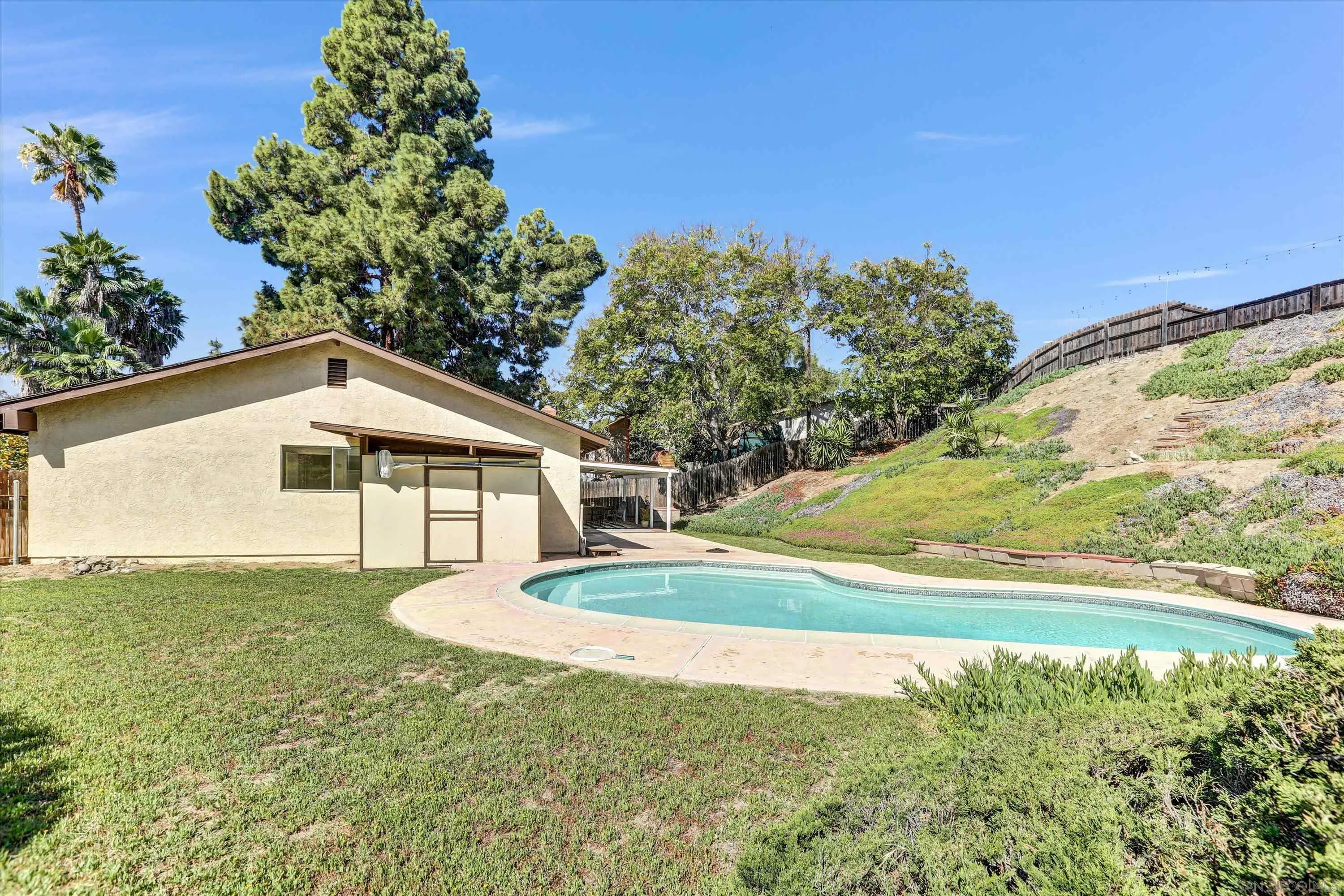 https://cdn.realtyfeed.com/cdn/127/260007089/8f512a0f25ac04b433ece7273715f7b6.webp
