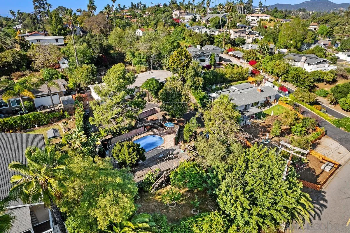 https://cdn.realtyfeed.com/cdn/127/260007103/0f1610c2a373572b7c7eb19b630bfe0e.webp