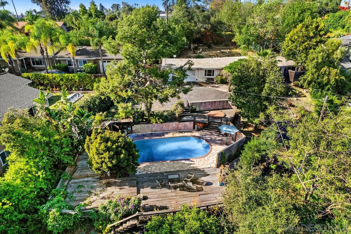 https://cdn.realtyfeed.com/cdn/127/260007103/6438035eba794f15216f878a9f739d6e.webp