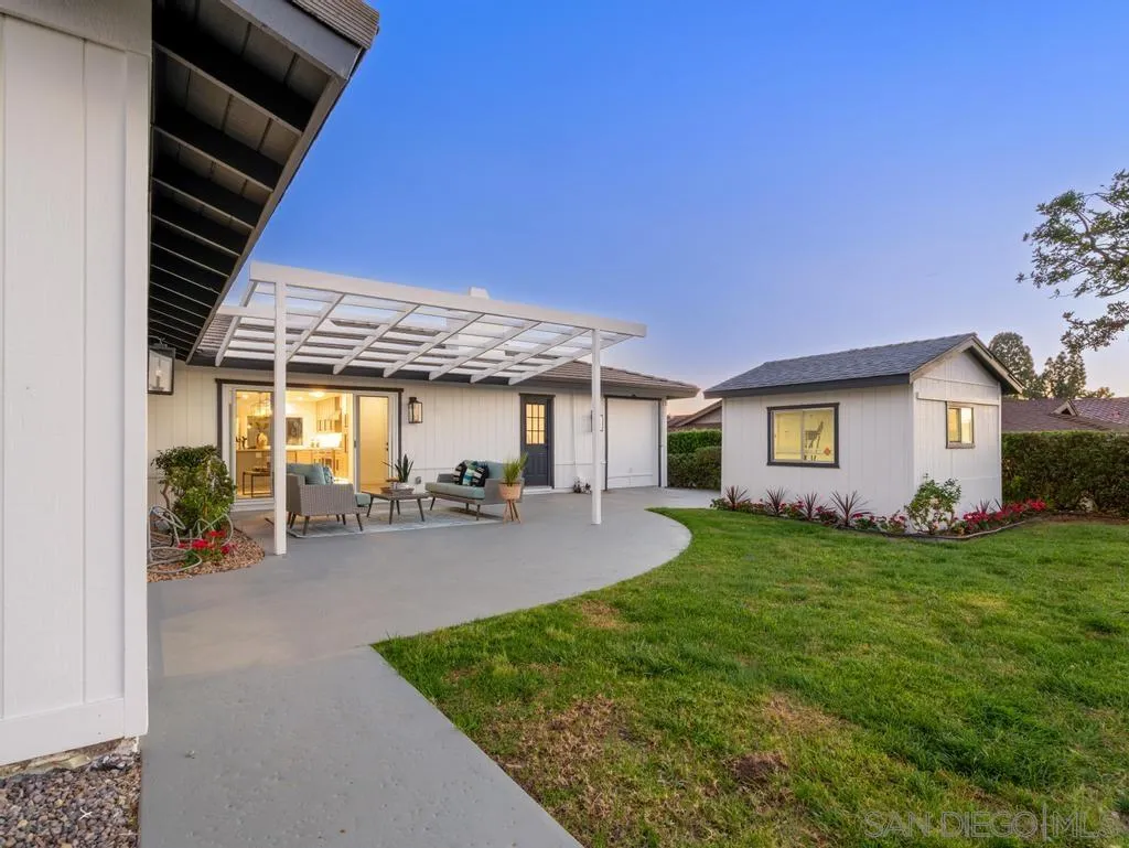 https://cdn.realtyfeed.com/cdn/127/260007104/30fee7d7d0b791ca59578af5d2b060d9.webp