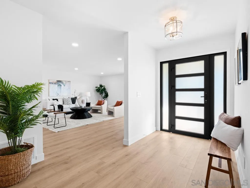 https://cdn.realtyfeed.com/cdn/127/260007104/6af3279d1bb0c286f8afdd34f6b322bd.webp