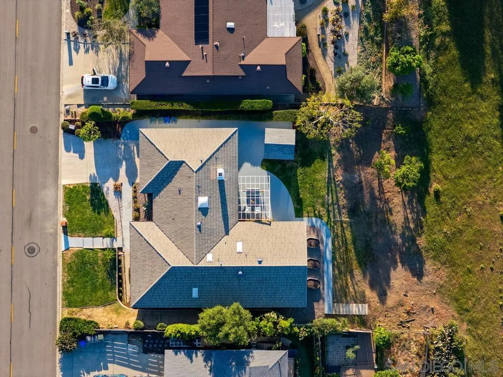 https://cdn.realtyfeed.com/cdn/127/260007104/d118cec804dbe123756ad1fe79722e9c.webp