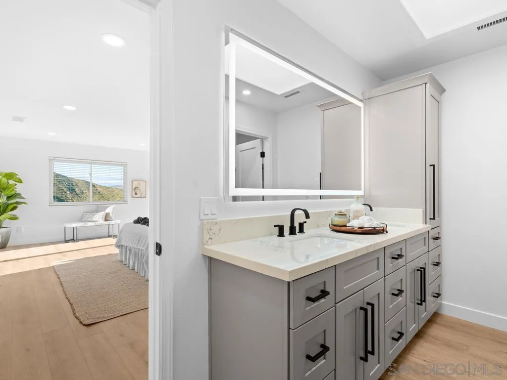 https://cdn.realtyfeed.com/cdn/127/260007104/d6e5c9126b12bb291dff148bd63fe0f2.webp