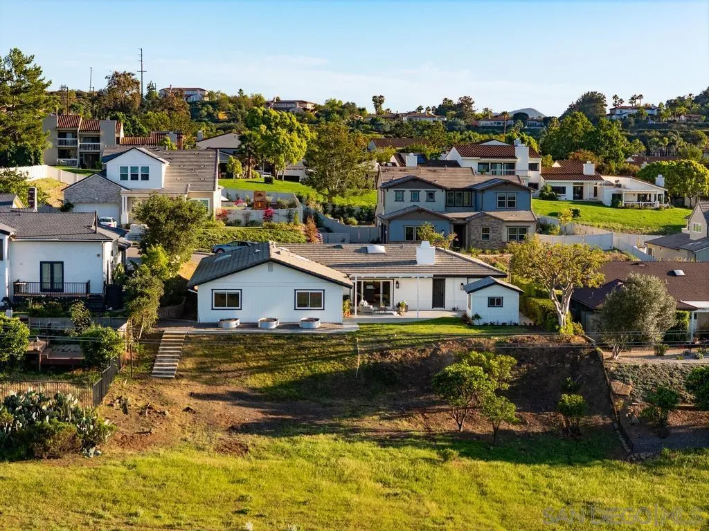 https://cdn.realtyfeed.com/cdn/127/260007104/f469f088f077ff4711ab5aca8141e478.webp