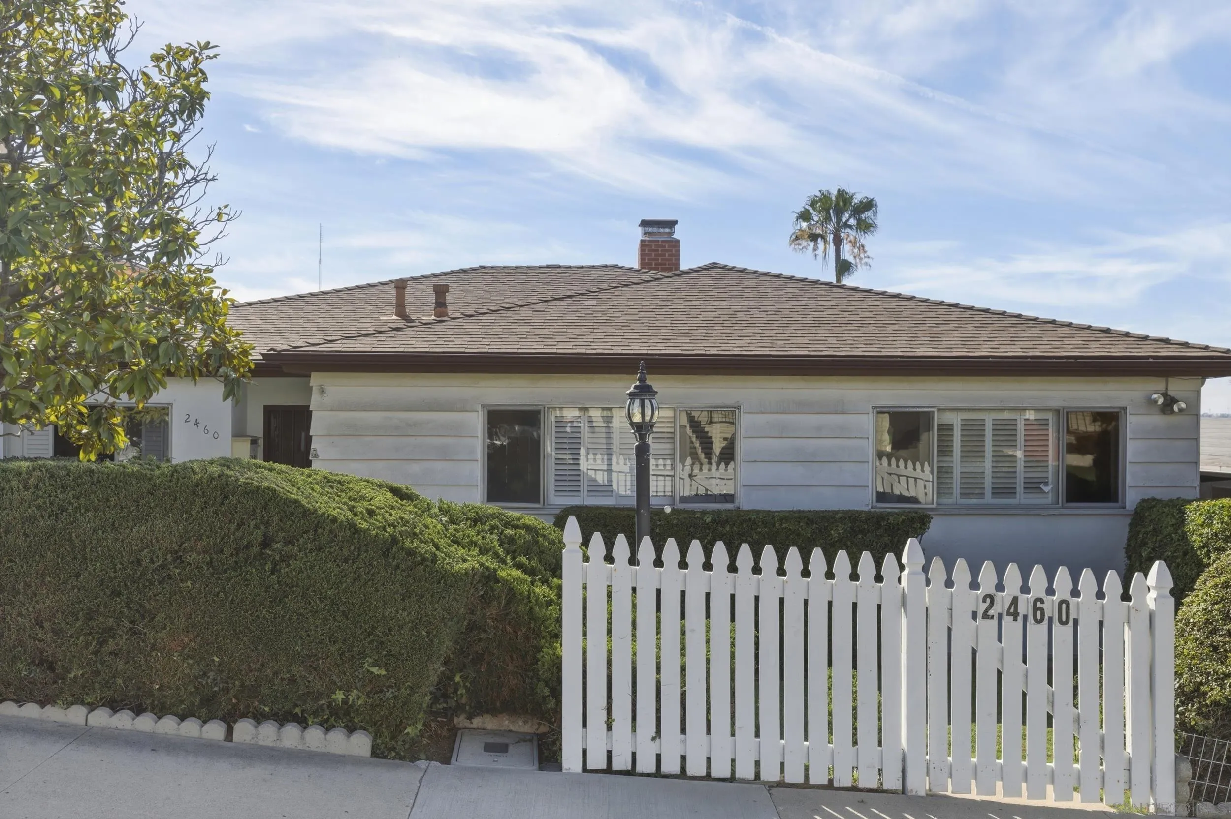 https://cdn.realtyfeed.com/cdn/127/260007110/2183e76621208a32e45abed53d934e23.webp