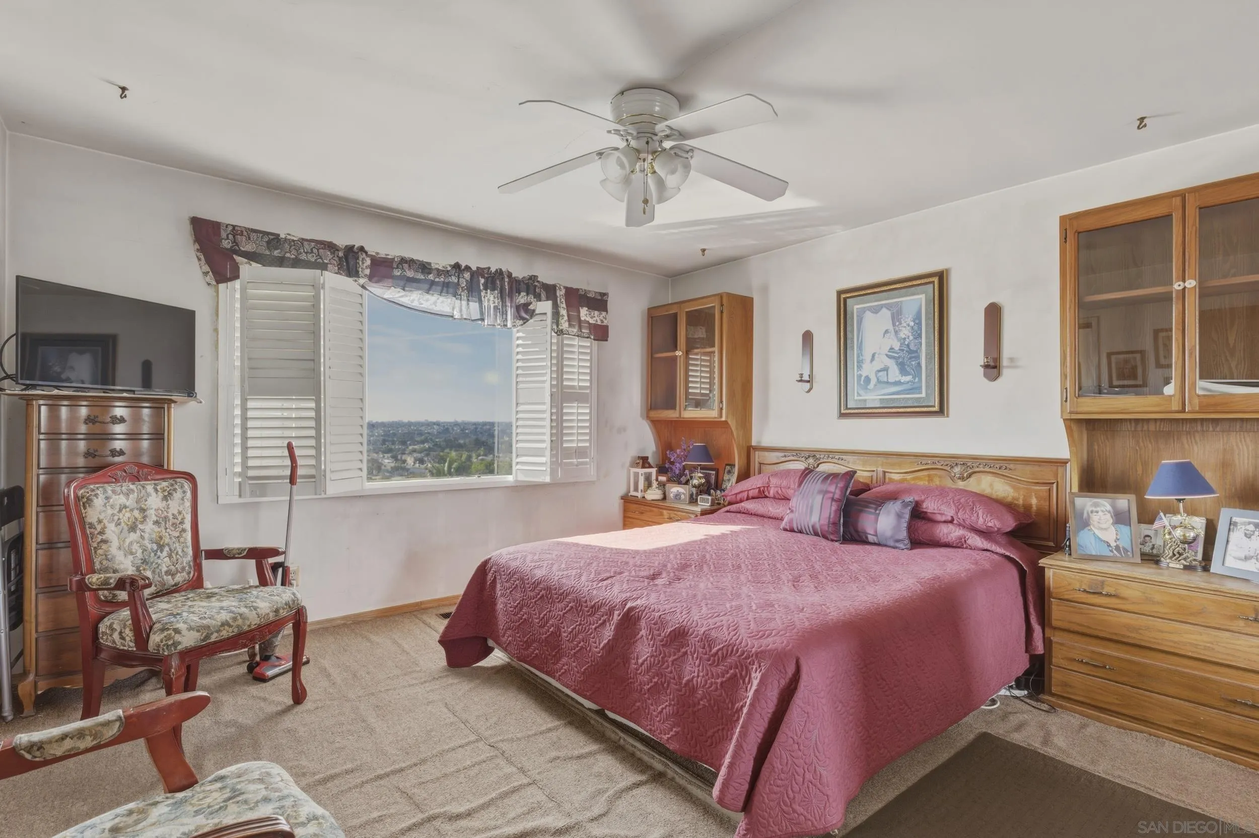 https://cdn.realtyfeed.com/cdn/127/260007110/45b88e4917f3352a26eacb628548e34a.webp