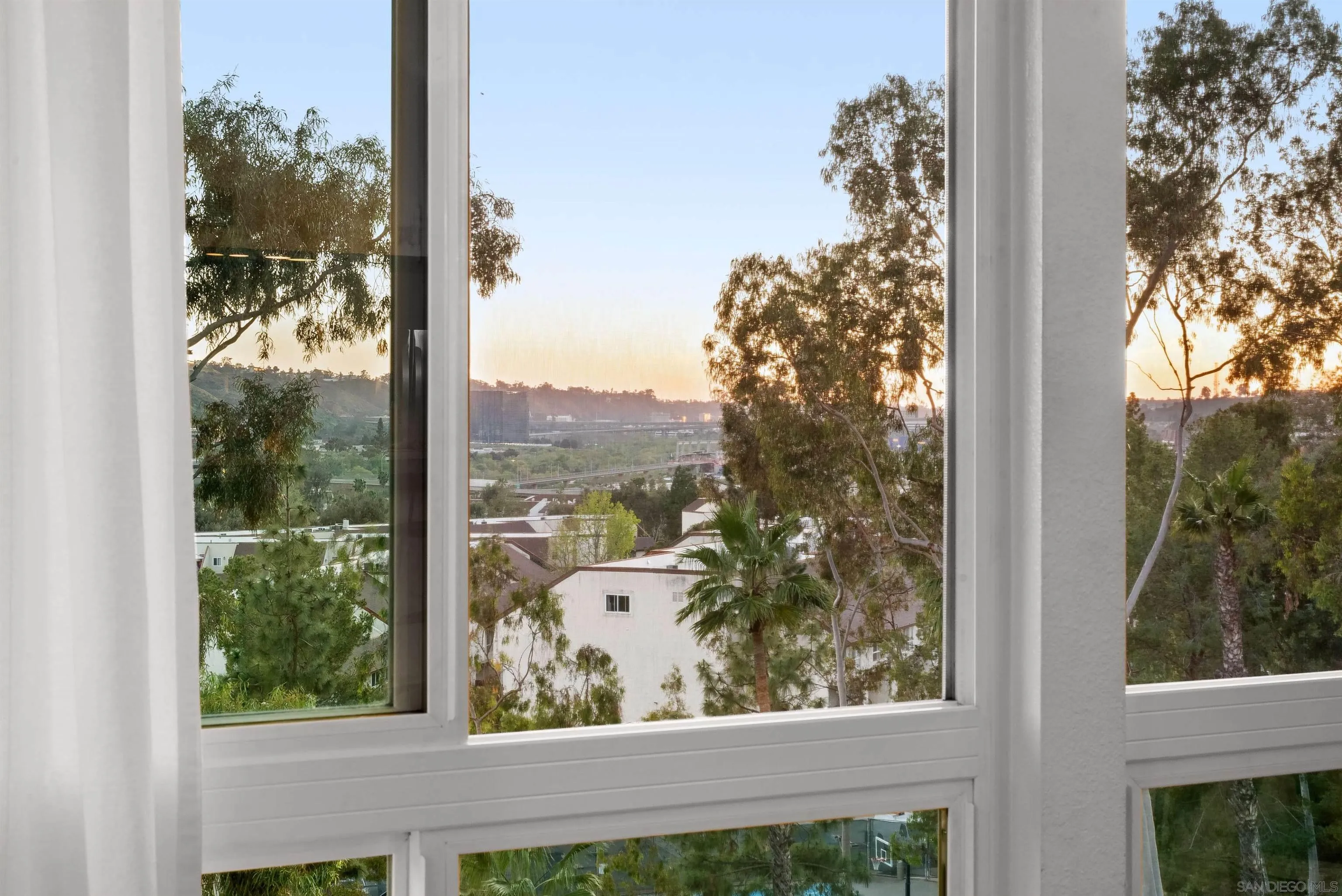 Photo #8: 260007112 Listing: Photo #8