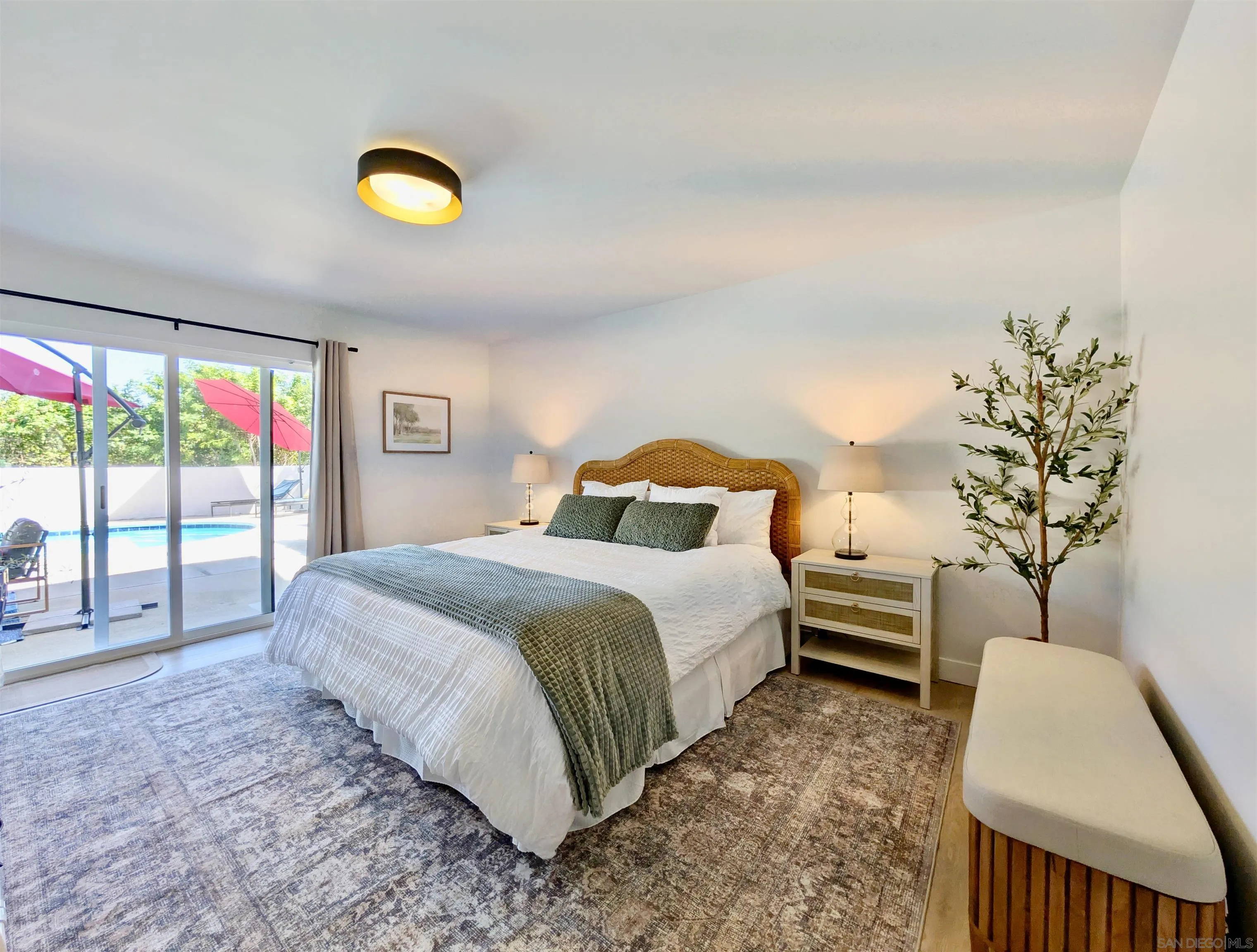 https://cdn.realtyfeed.com/cdn/127/260007113/aa3356f32d108933a0f1ac86e0ba1196.webp