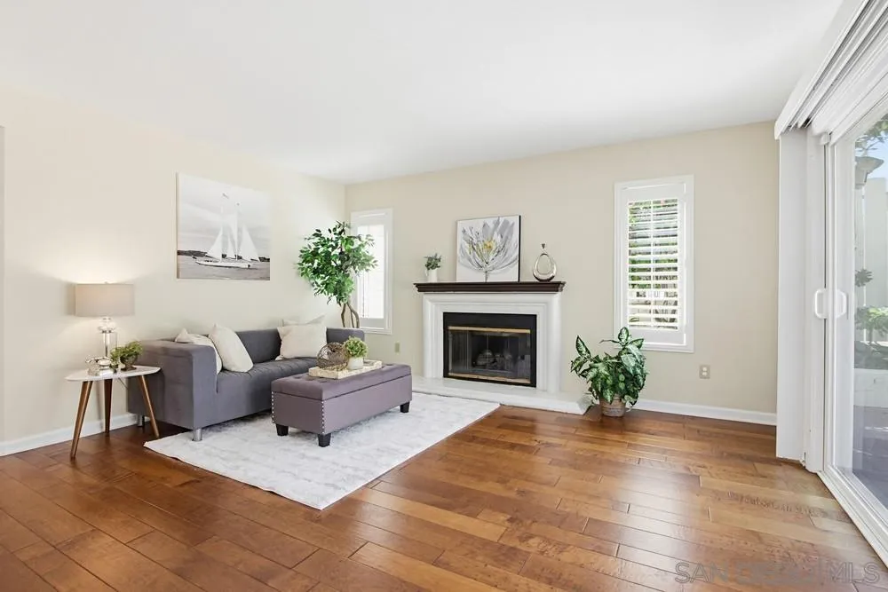https://cdn.realtyfeed.com/cdn/127/260007118/0e7b928124318522d97fc924c3df43fa.webp