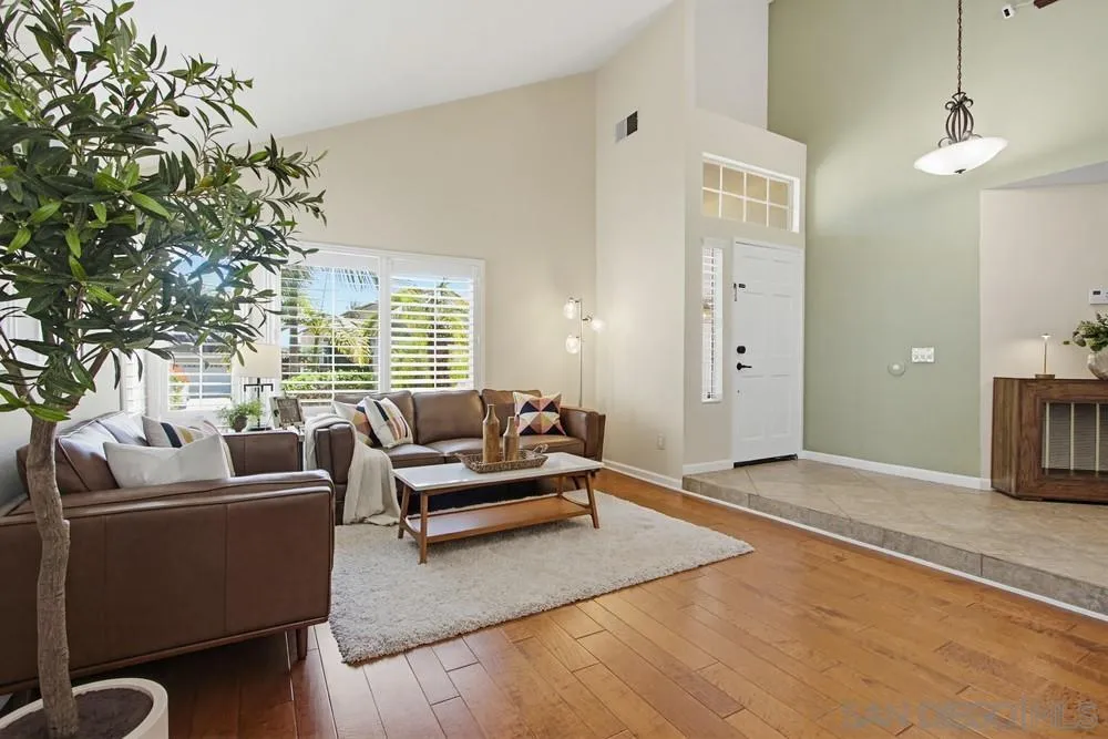 https://cdn.realtyfeed.com/cdn/127/260007118/2d595a714297c30baf1859ab812f9bf9.webp
