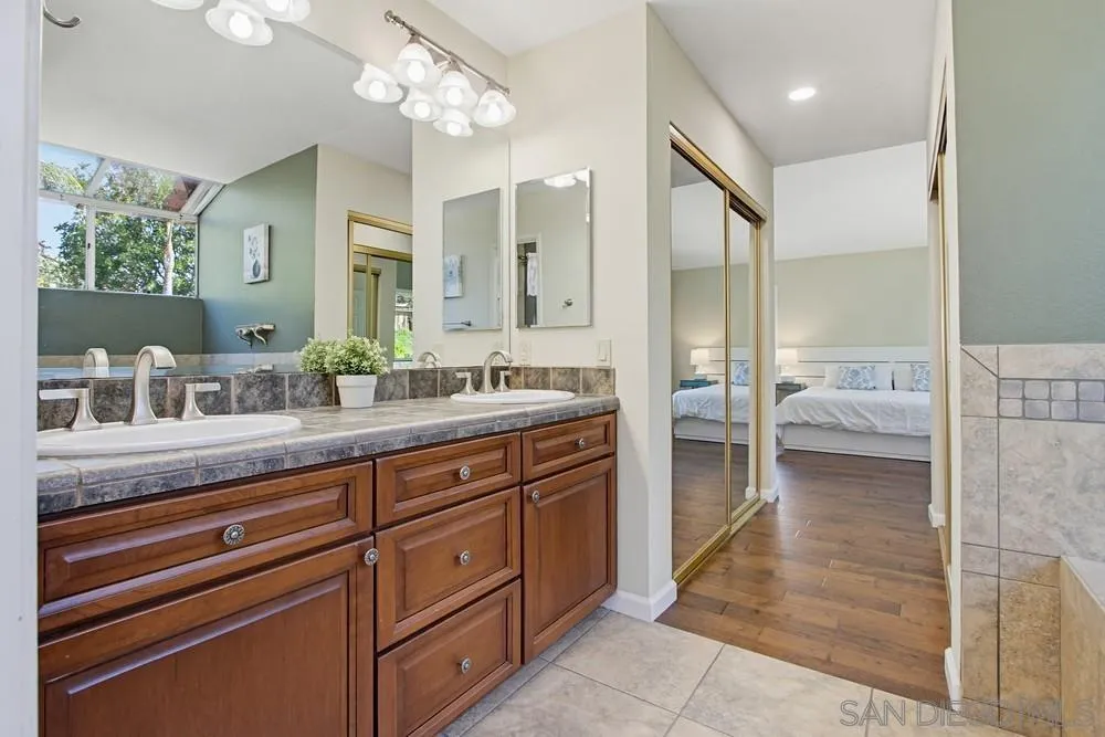 https://cdn.realtyfeed.com/cdn/127/260007118/5ea986484b17f5ef6cd83b5c220b7ac7.webp