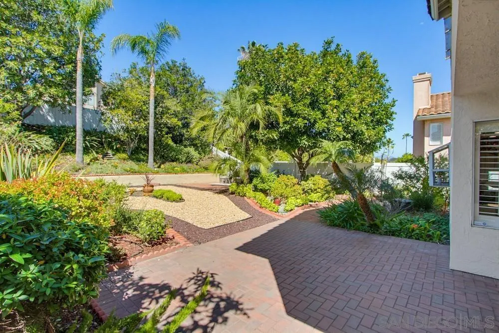 https://cdn.realtyfeed.com/cdn/127/260007118/a766cd358266b92698a3538e2f1a3fa7.webp